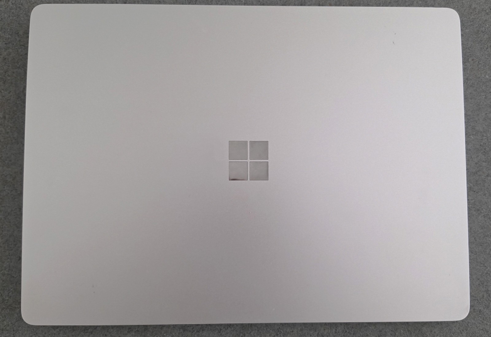 Microsoft Surface Laptop 7 15″ Snapdragon X Elite 16GB 256GB