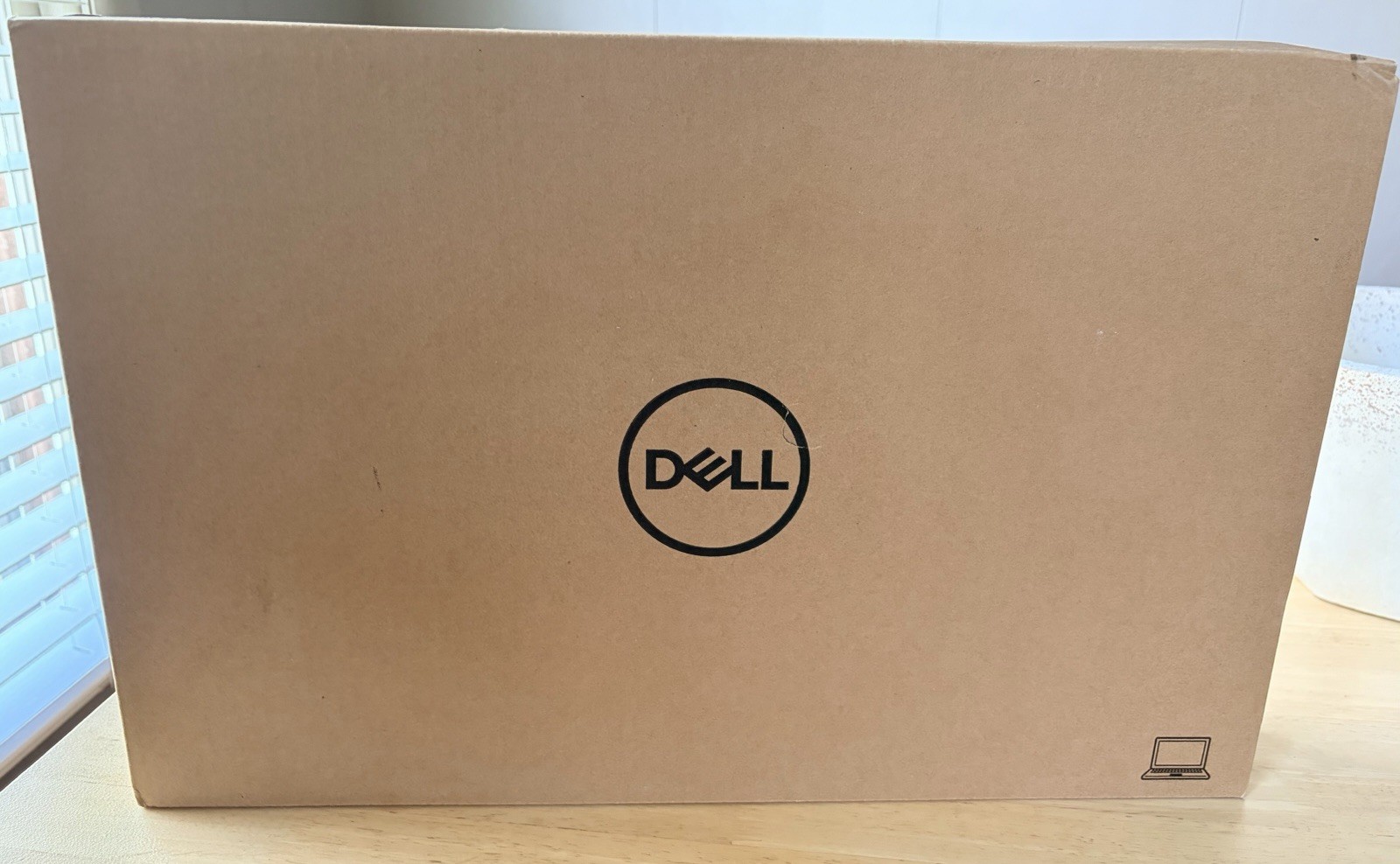 NIB Dell Vostro 3520 – Intel i5-1235U, 16GB DDR4 RAM, 256GB PCIe SSD, Win11 Home