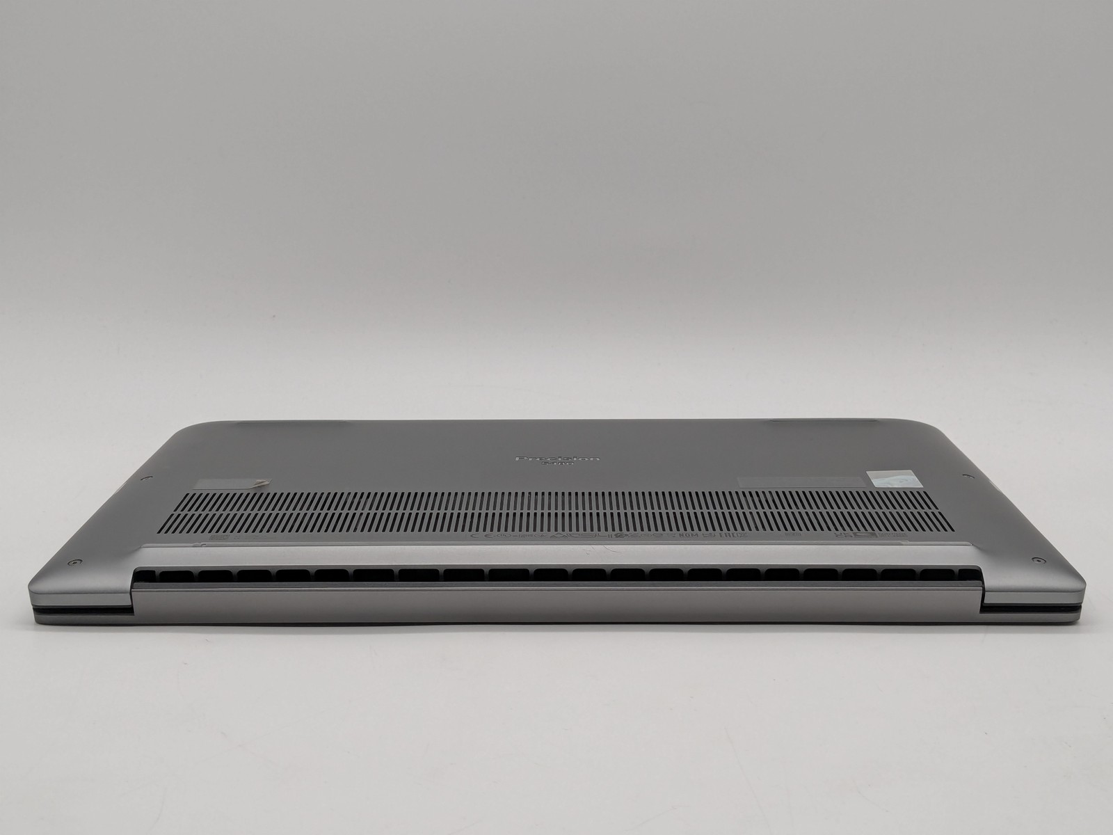 Dell Precision 5480 14″ 2560 x 1600 Touch I7-13800H 1TB SSD 32GB W11P RTX A1000