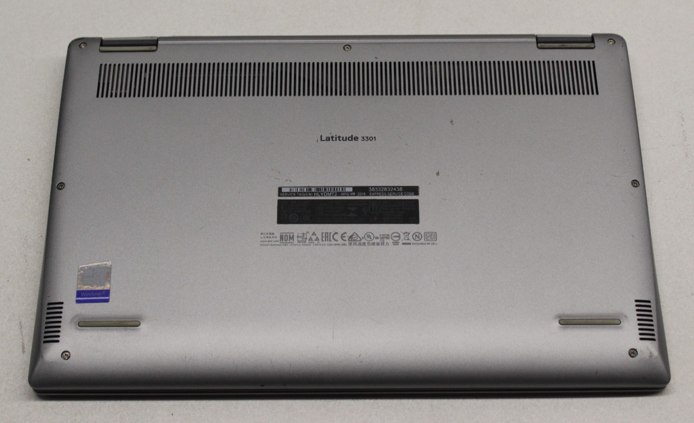 Dell Latitude 3301 I7-8565U 250GB NvME 8GB DDR4 Win11Pro