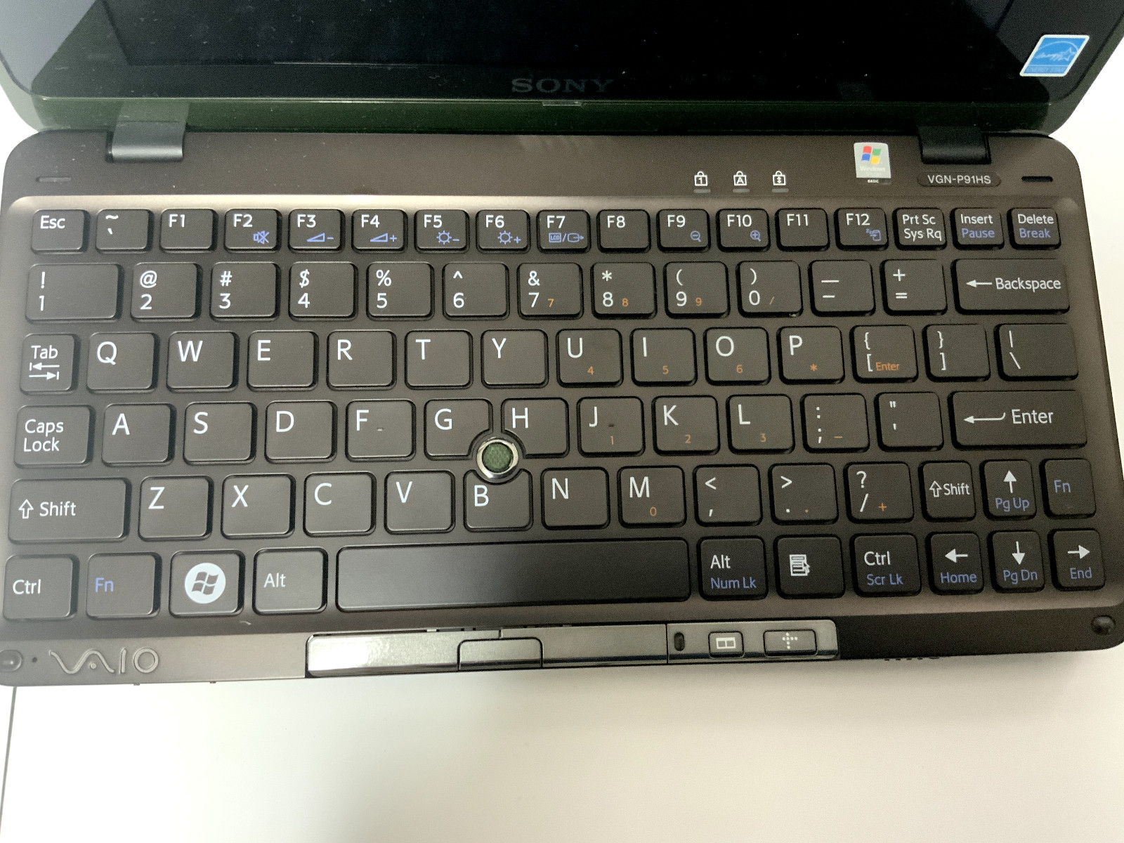SONY VAIO type P VGN-P91HS Pocket Style PC Layered Peridot Intel Z550 2GHz 2GB