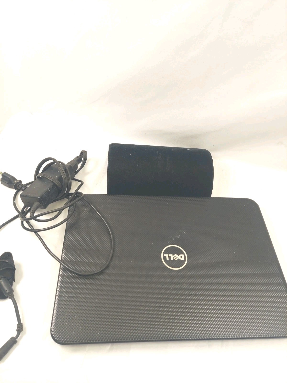Dell Inspiron 15 3537 2010 INTEL CORE I5 Model P28f 8GB RAM NO DRIVE PARTS Only