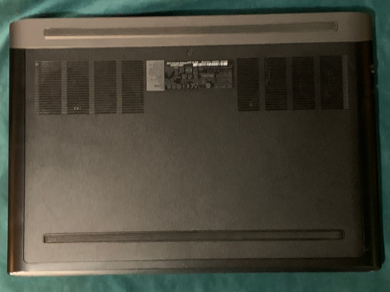 Dell G5 15-5587 15.6″ i7-8750H 2.2GHz 128GB SSD 1TB HDD 8GB DDR4 Laptop