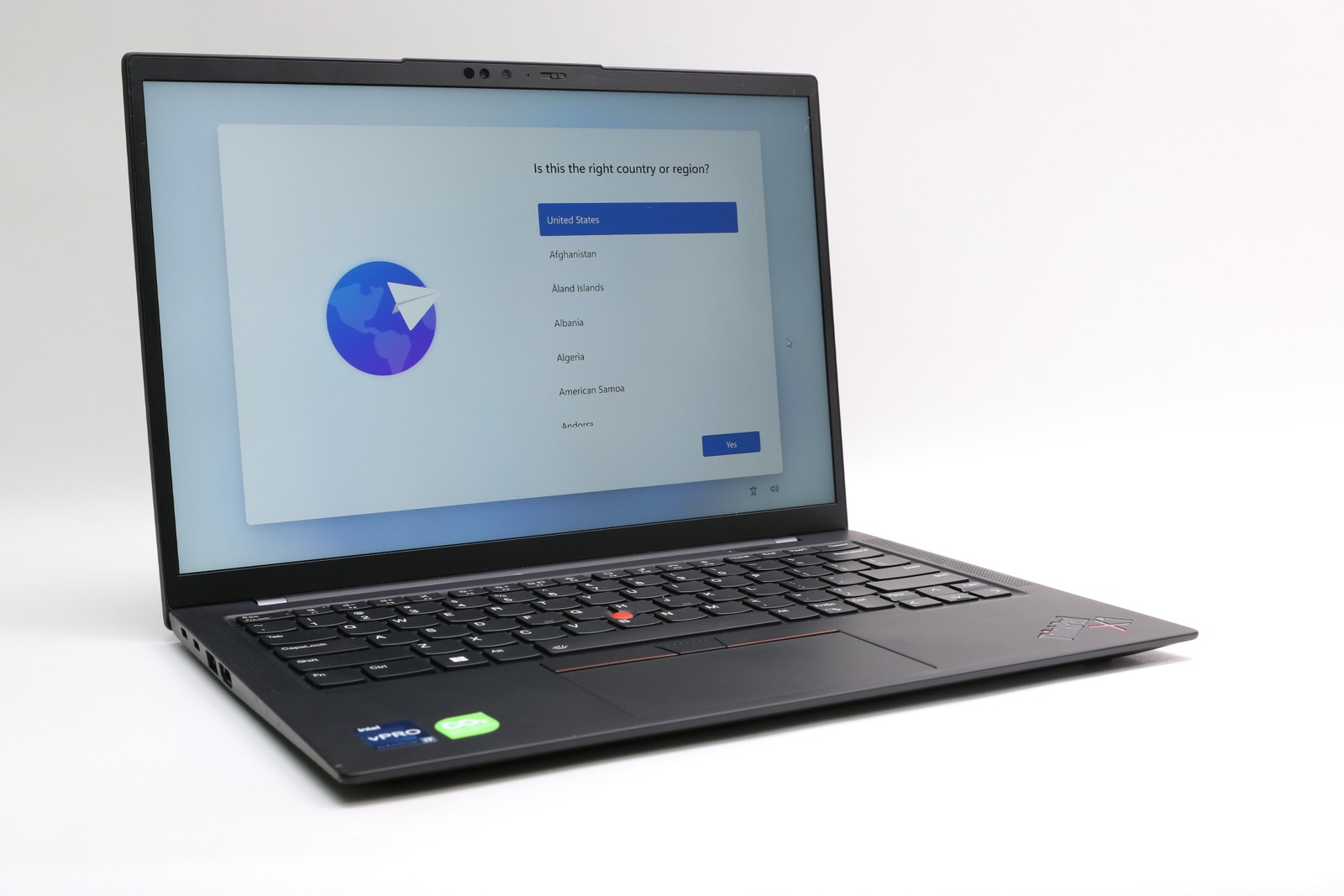 Lenovo Thinkpad 14″ X1 Carbon Gen 10, i7-1270P, 32GB, 512GB SSD, UHD+ Warranty