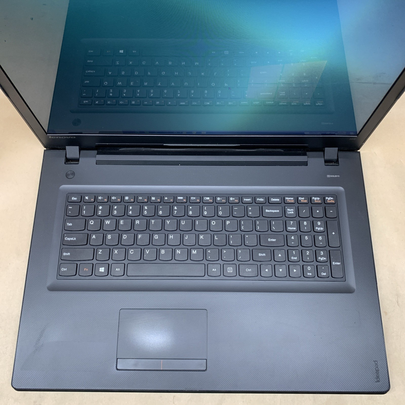 17.3″ LENOVO IDEAPAD 300-17ISK CORE i5-6200U@2.3GHz, 1TB HDD, 8GB RAM, W10P