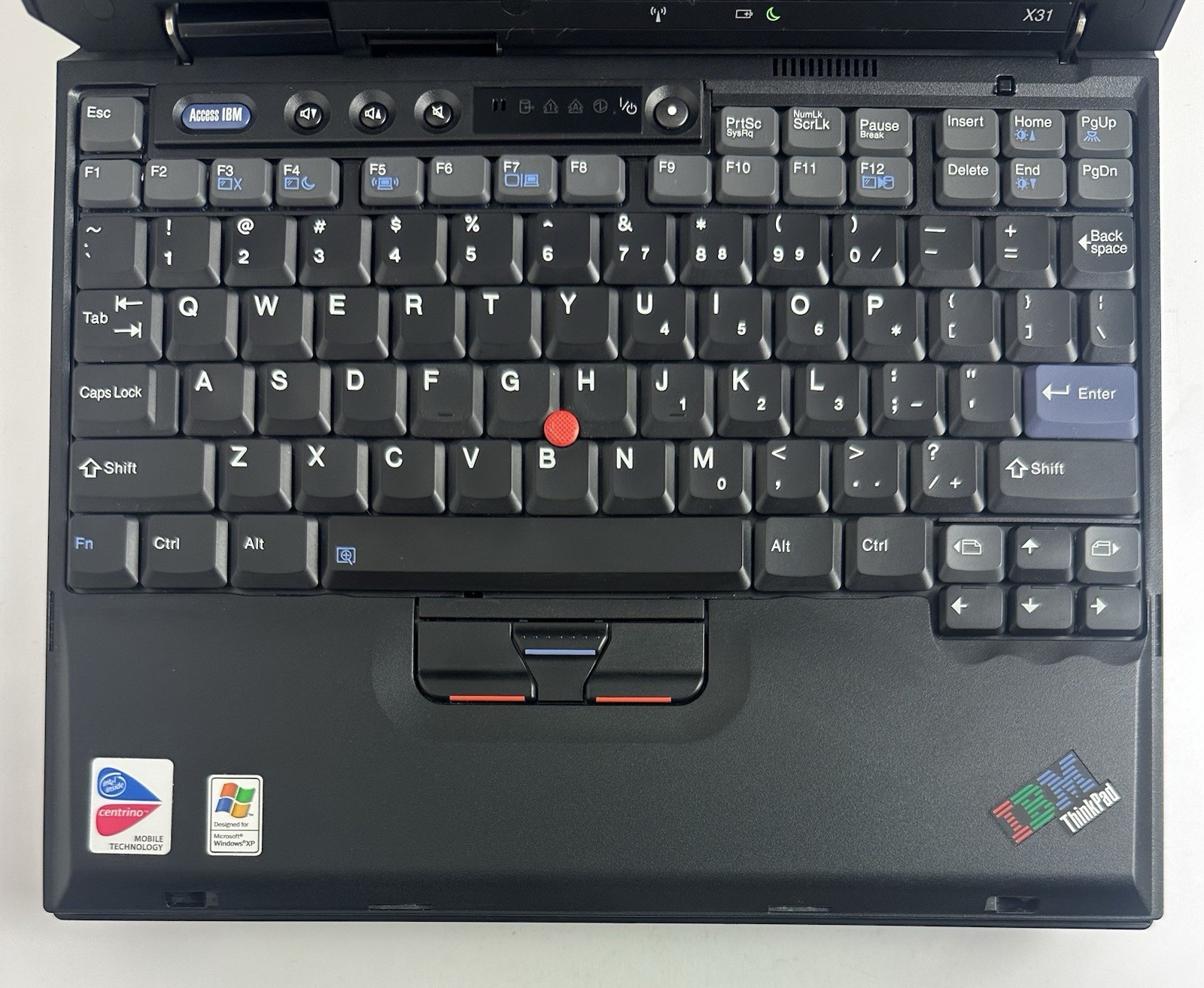 IBM ThinkPad X31 Laptop W/ Power Adapter & Cables ( For Parts ) No Return