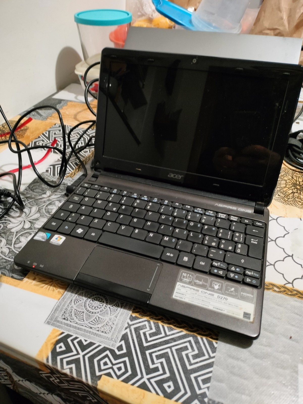 Aspire One D270 w/linux Zorin OS working Netbook