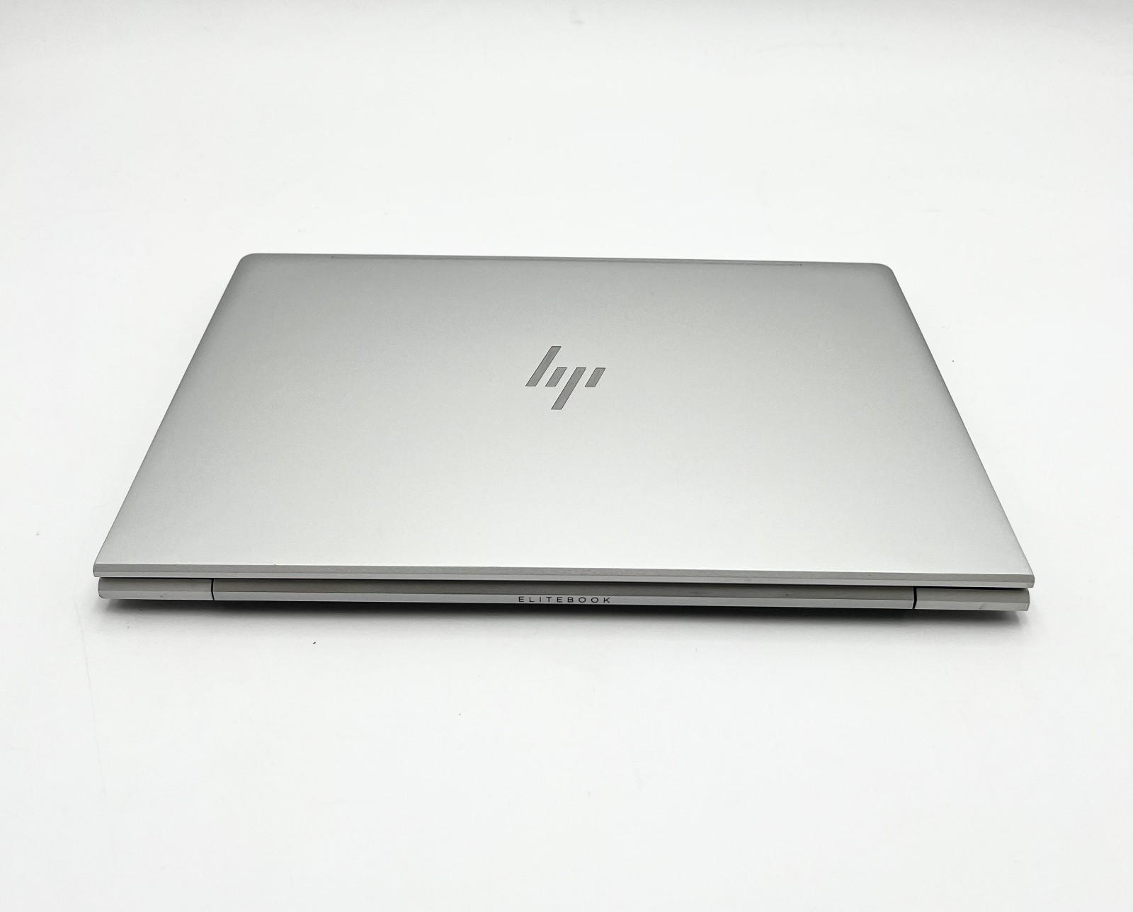HP EliteBook 640 G9 14″ i7-1265U 16GB RAM 256GB SSD Business Laptop