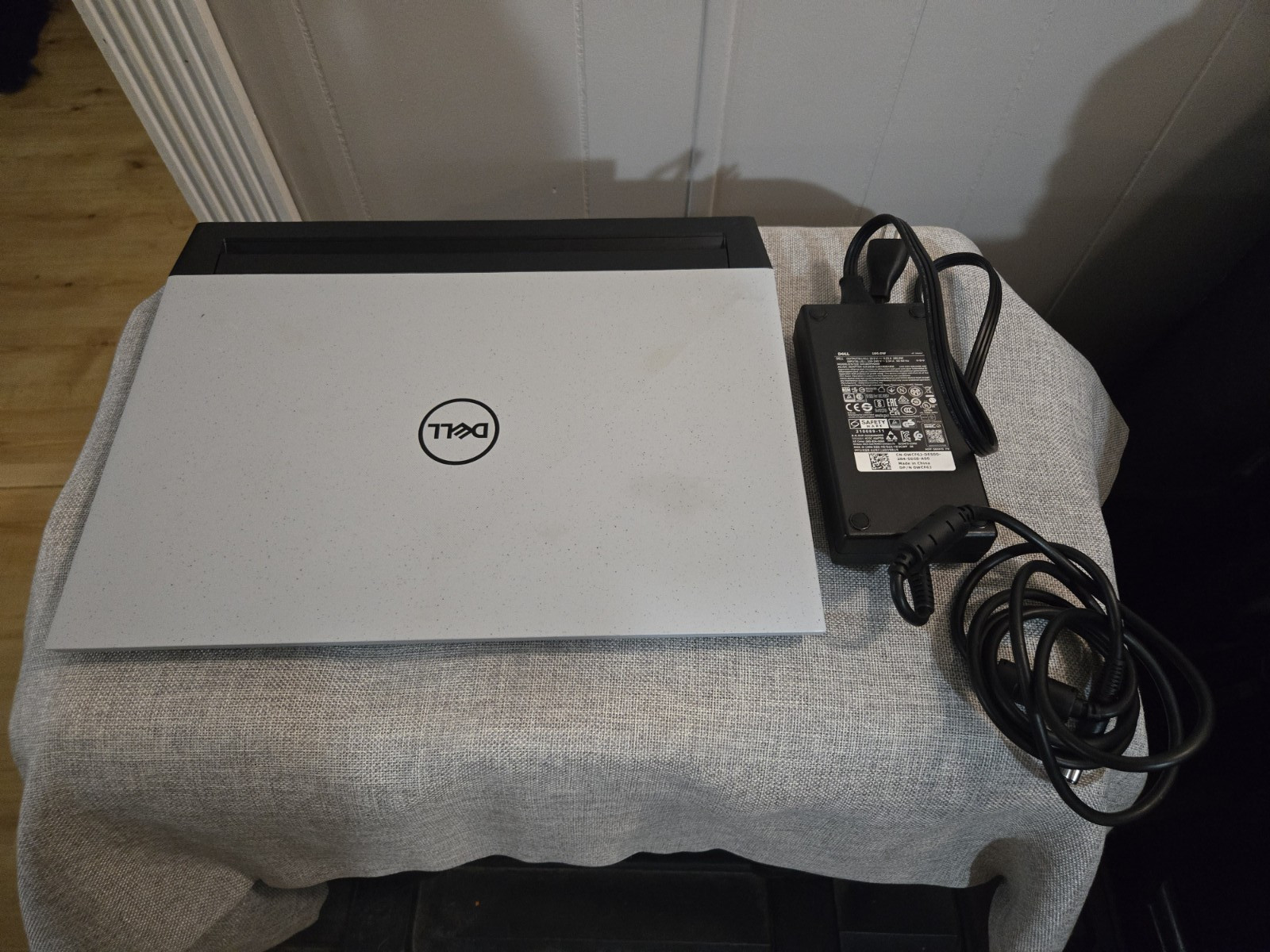 Dell G Series 15.6in Gaming Laptop Ryzen 5 6000 8GB SSD RTX Gray
