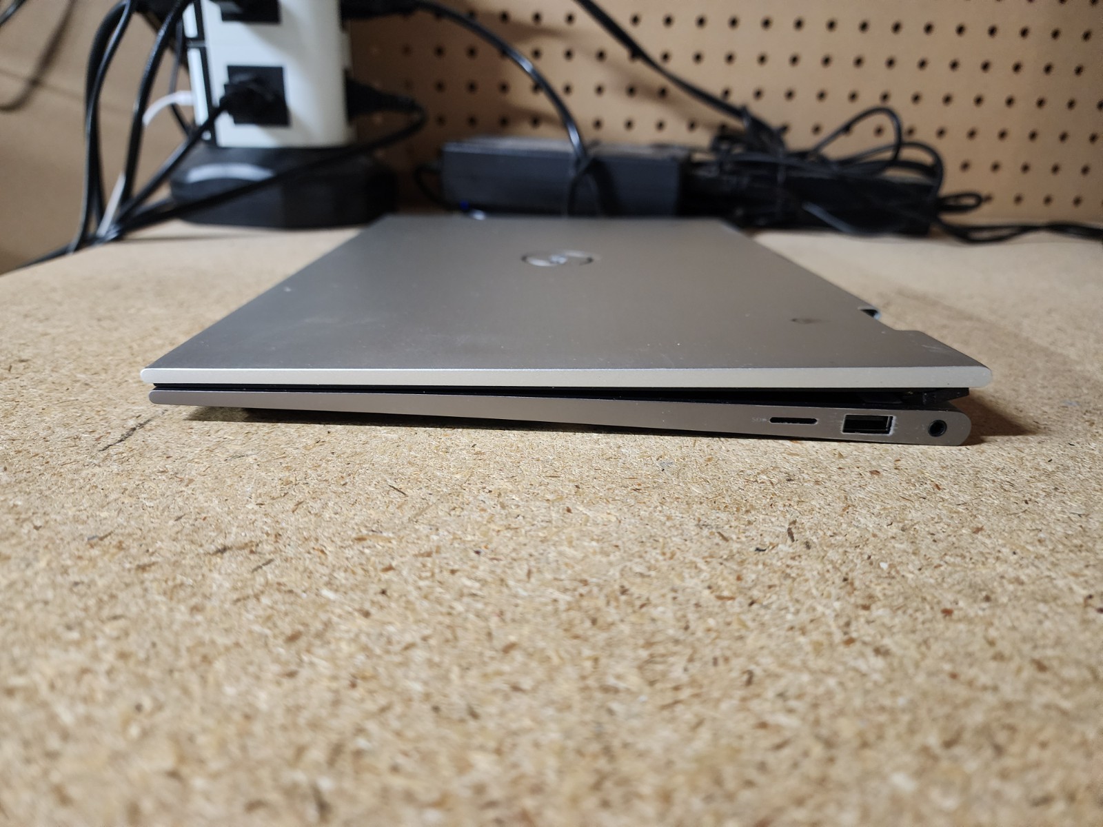 Dell Inspiron 14” 5410 2 in 1 i5-1135G7 2.4GHz 8GB RAM No HDD/OS Damaged