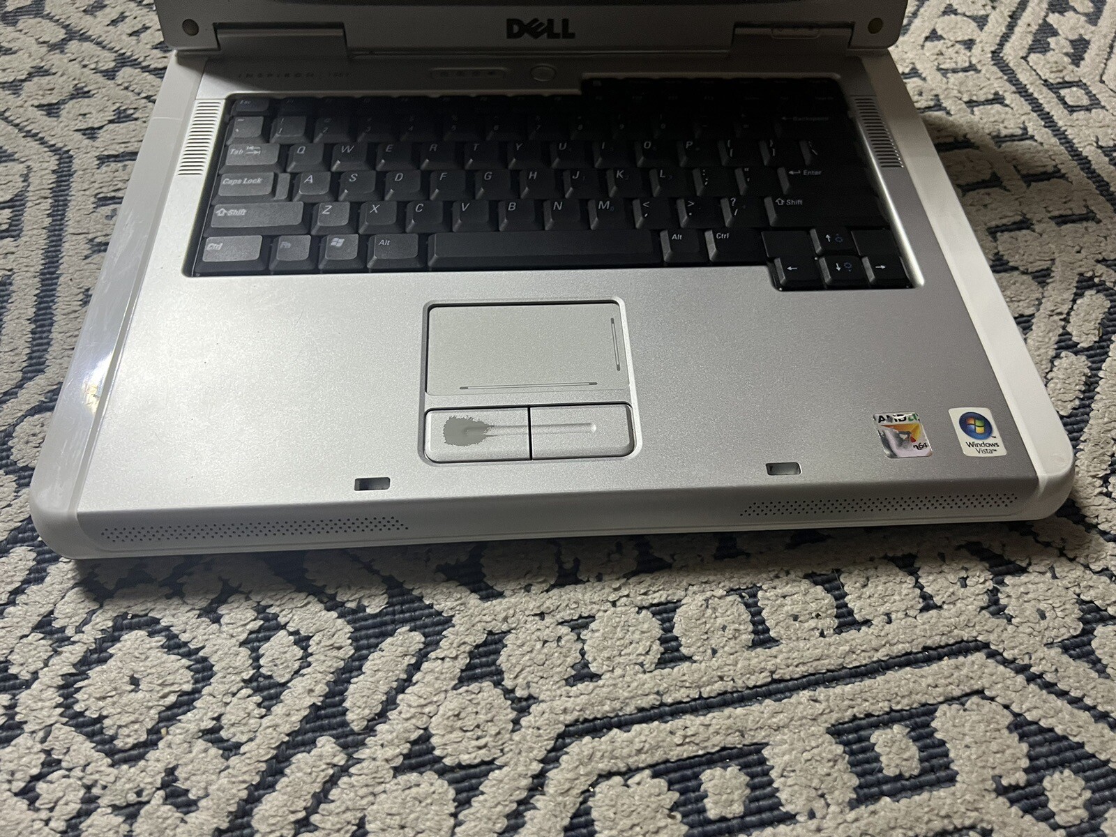 Vintage 2006 Dell Inspiron 1501 Model PP23LA Premium Silver Laptop.