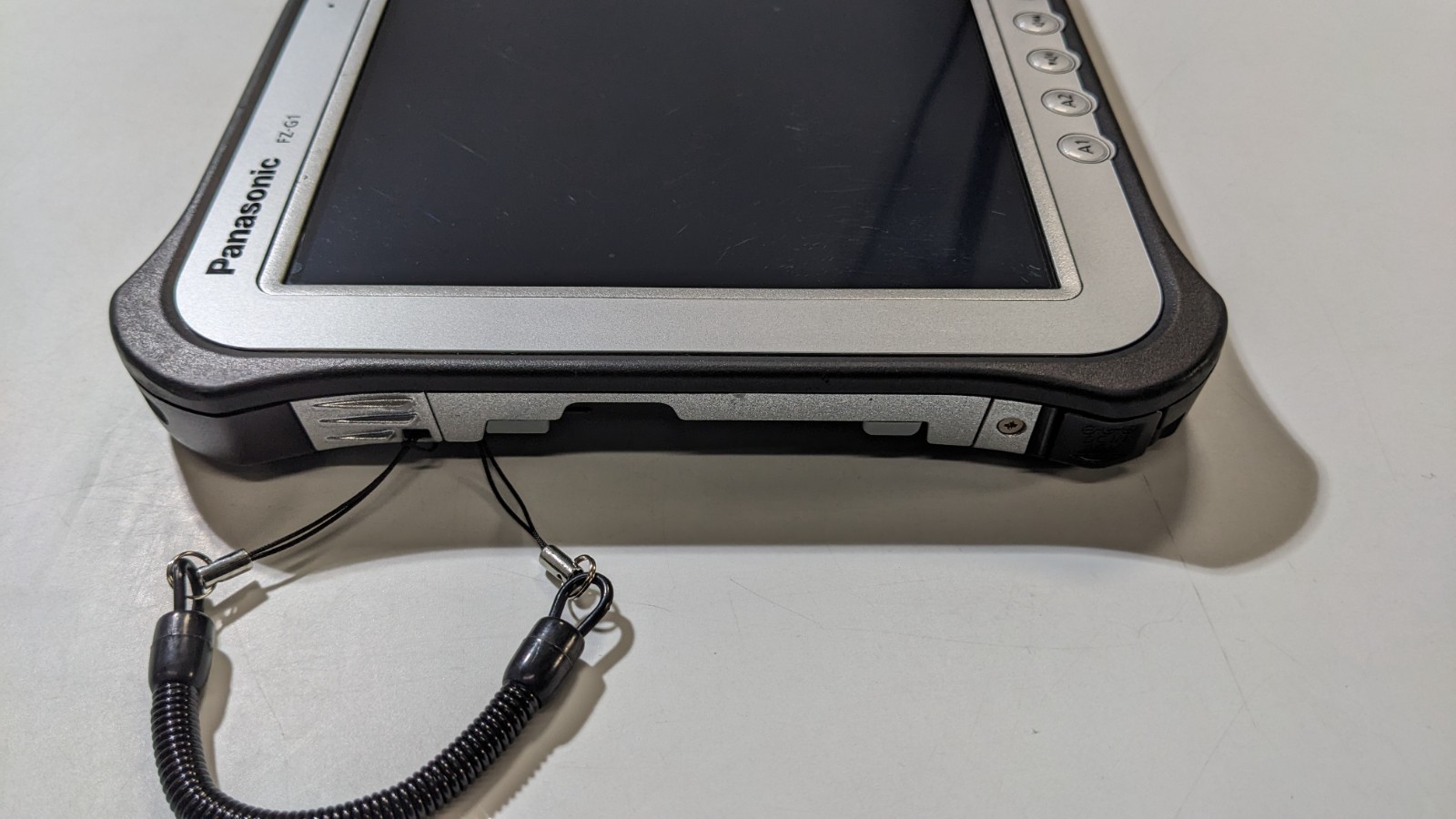 Panasonic Toughpad FZ-G1, Intel Core i5-4310U 2.0GHz, 8GB, 256GB SSD *WHITE BOX