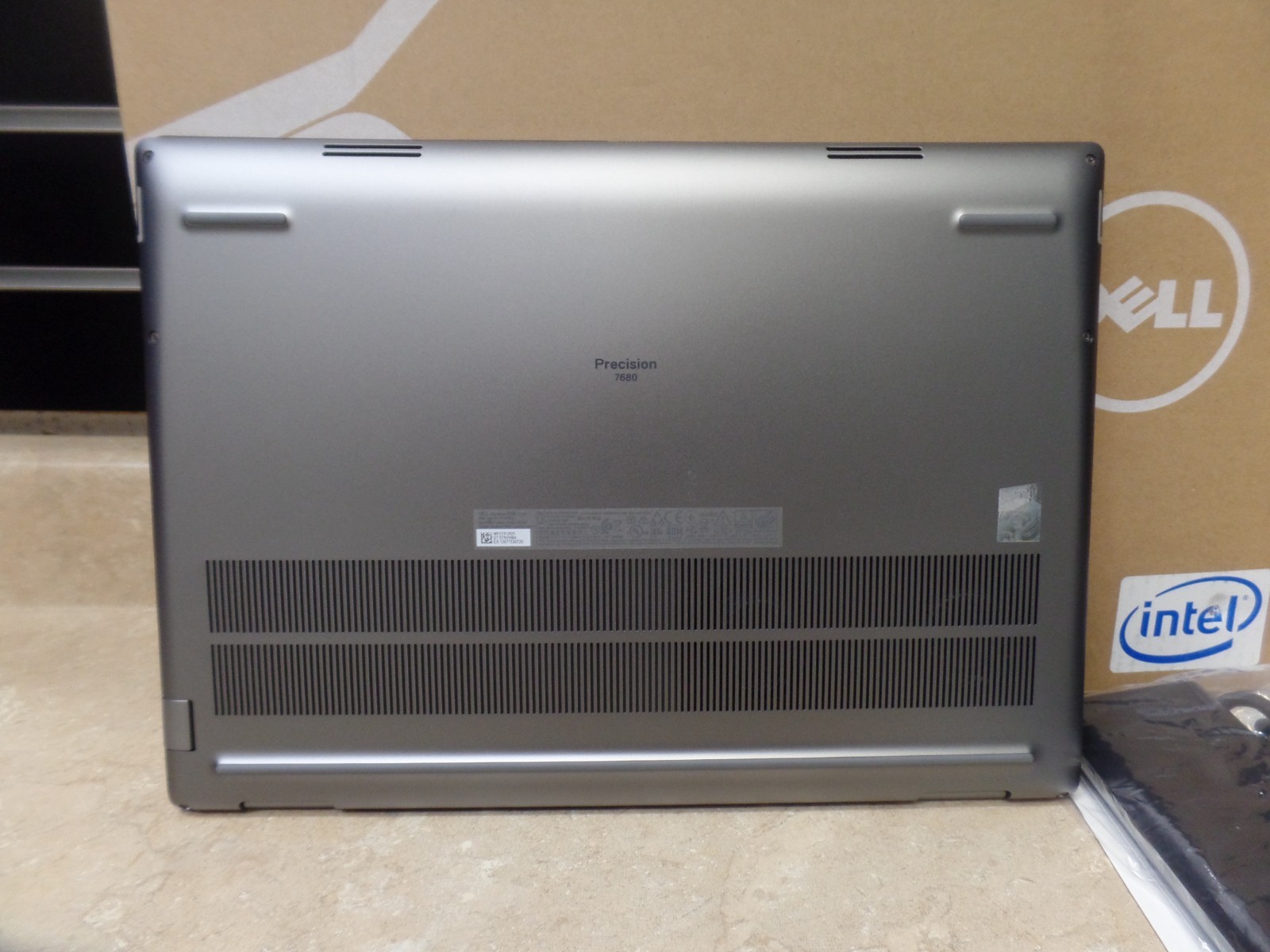 Dell Precision 7680 i5-13600HX 16GB 256GB SSD FHD+ 1920×1200 CMRA W11P WTY 2028