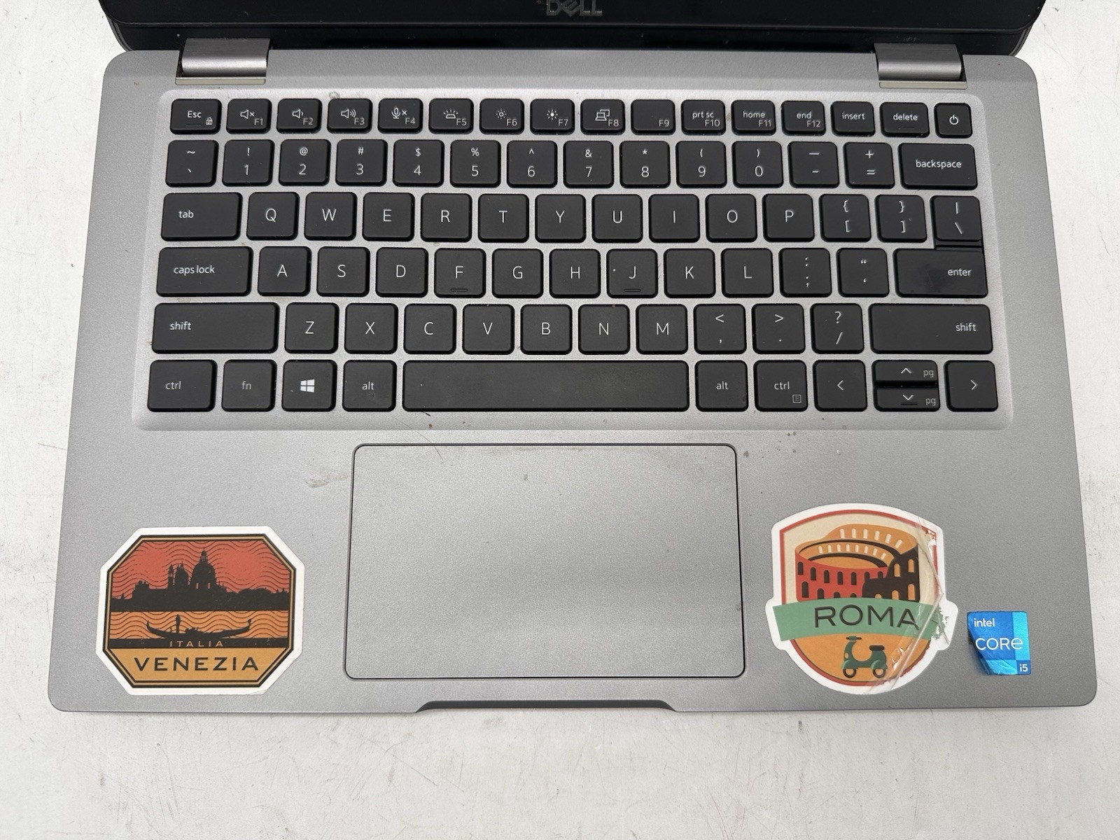 Dell Latitude 5320, i5-1135G7, @ 2.40GHz, 8GB RAM, 256GB NVMe-No OS/AC-Bad LCD