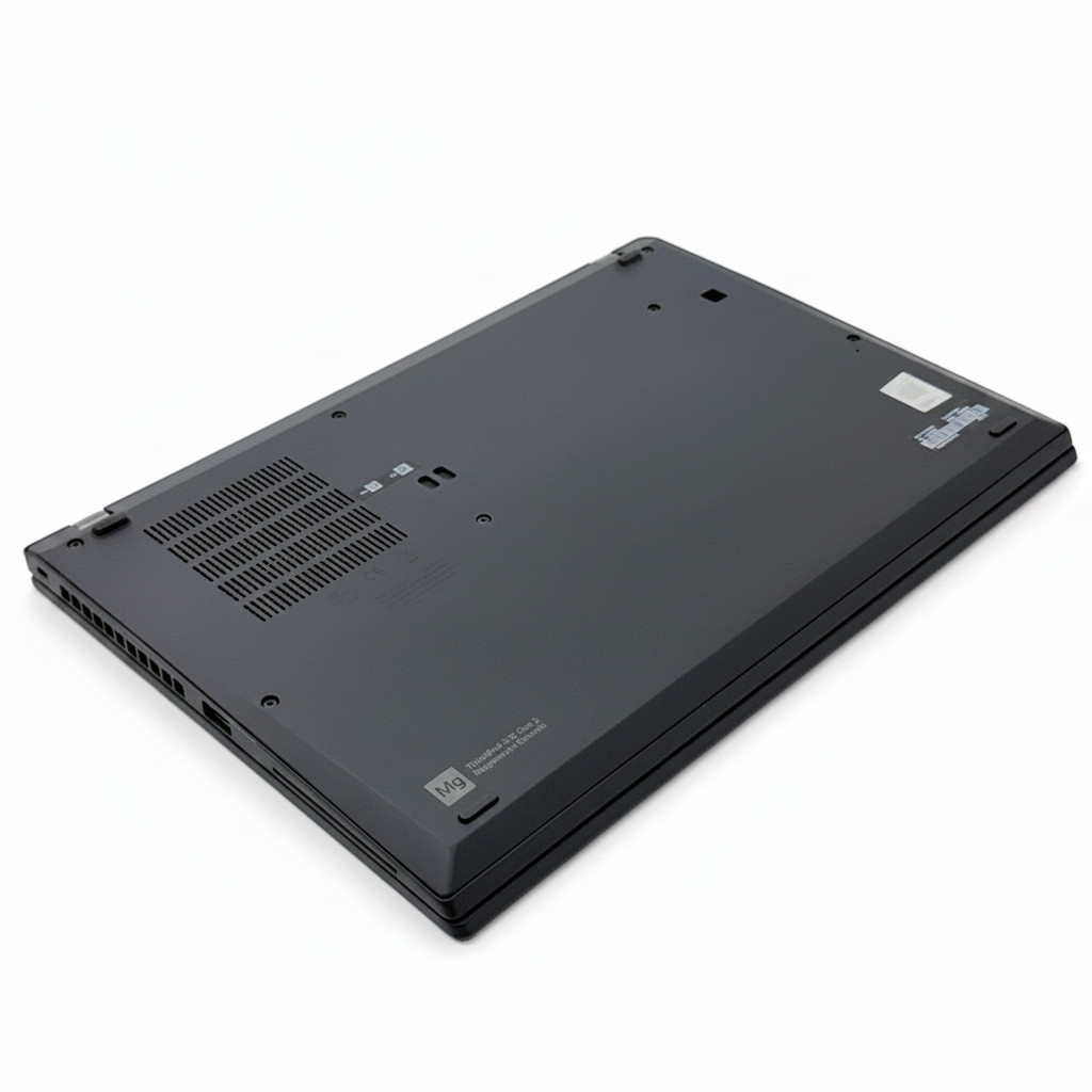 Lenovo ThinkPad X13 Gen 2 (13.3″) i7-1185G7 16GB RAM 256GB SSD *COSMETIC ISSUE*