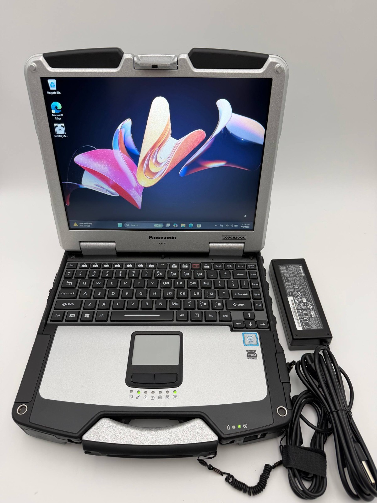 1460 hours Panasonic Toughbook CF-31 MK6 i7-7600U 16GB 512GB SSD Win11pro 4G/DVD