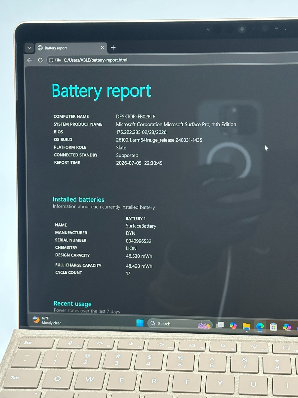 Microsoft Surface Pro Snapdragon X Plus 11th Edition CRACK SCREEN – FUNCTIONAL
