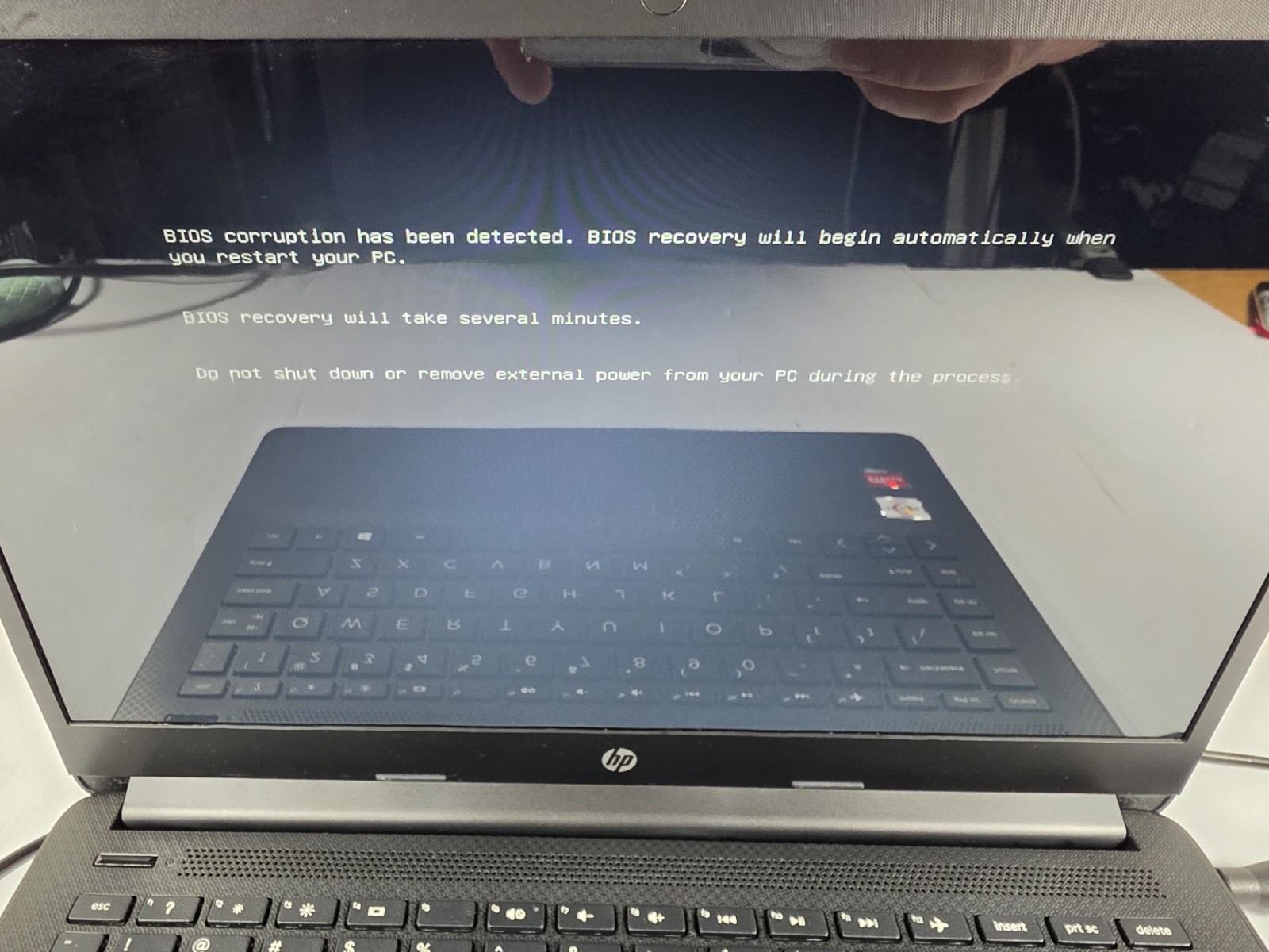 HP Laptop 14-dk1003dx AMD Athlon Silver, 8GB RAM Laptop *READ