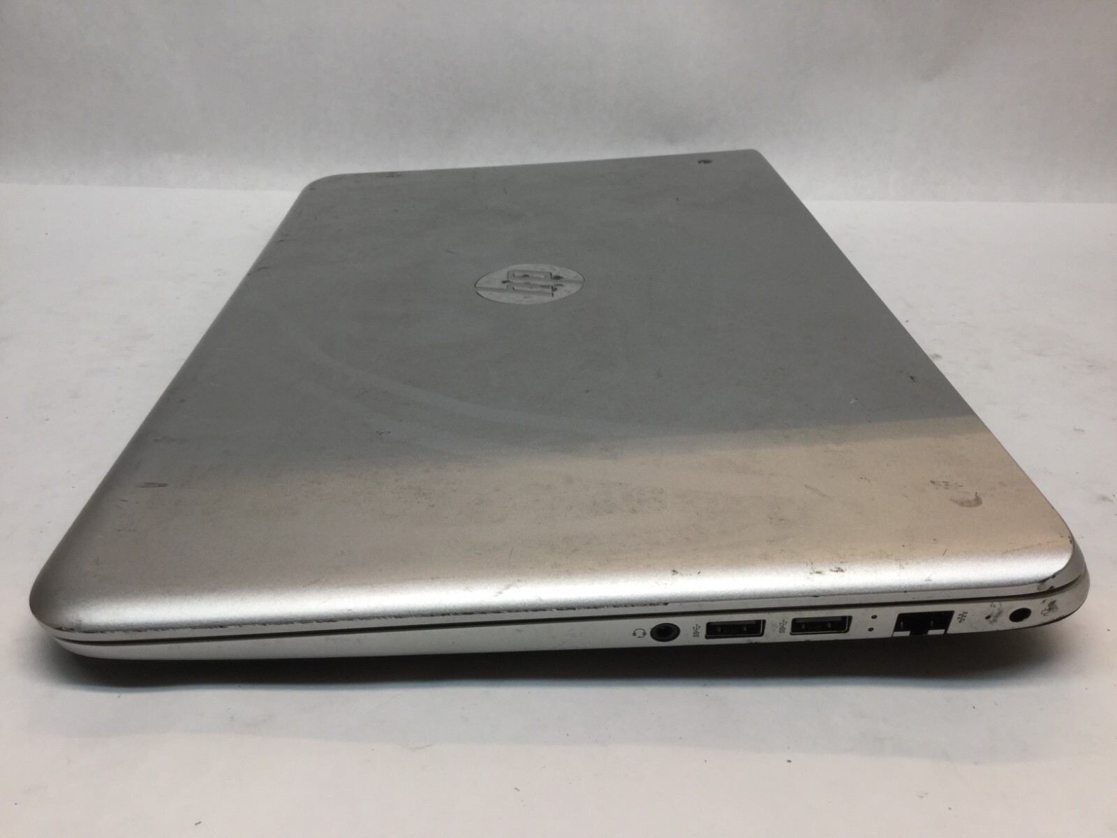 HP ENVY TS 15″ Laptop Intel Core i7 4th Gen. -CRACKED DISPLAY/BROKEN HINGE-MZ