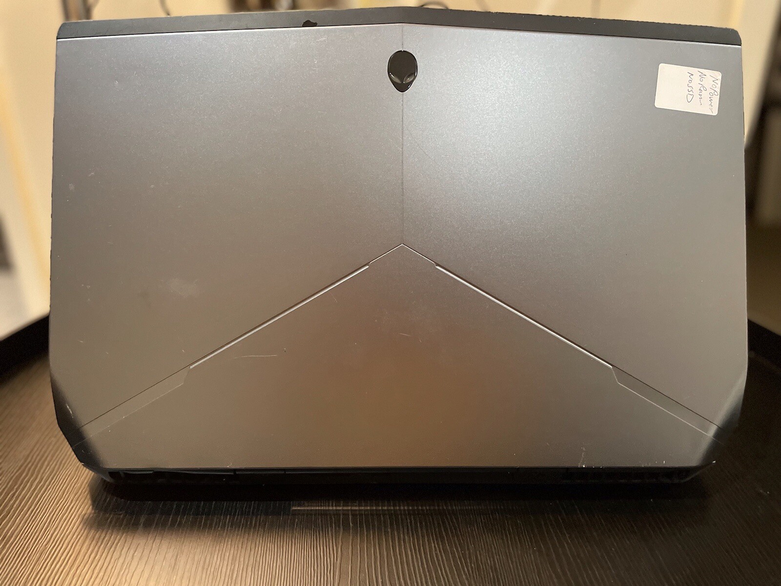 Gaming Laptop Alienware R3 6th Gen Intel Core i7 NVIDIA GeForce GTX 970