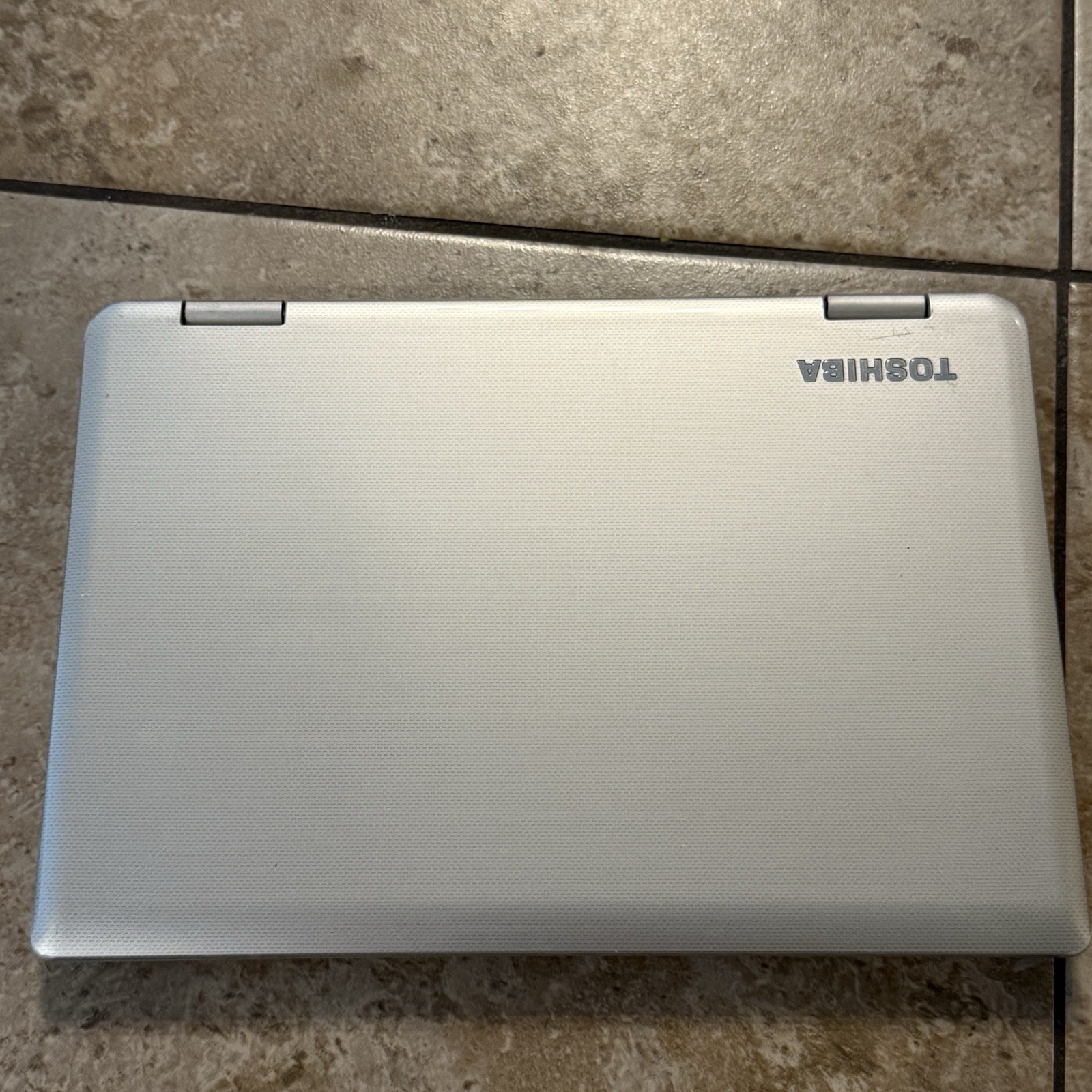 Toshiba Satellite Radius 11 L15W-B1302 Laptop Parts Or Repair Untested No Return