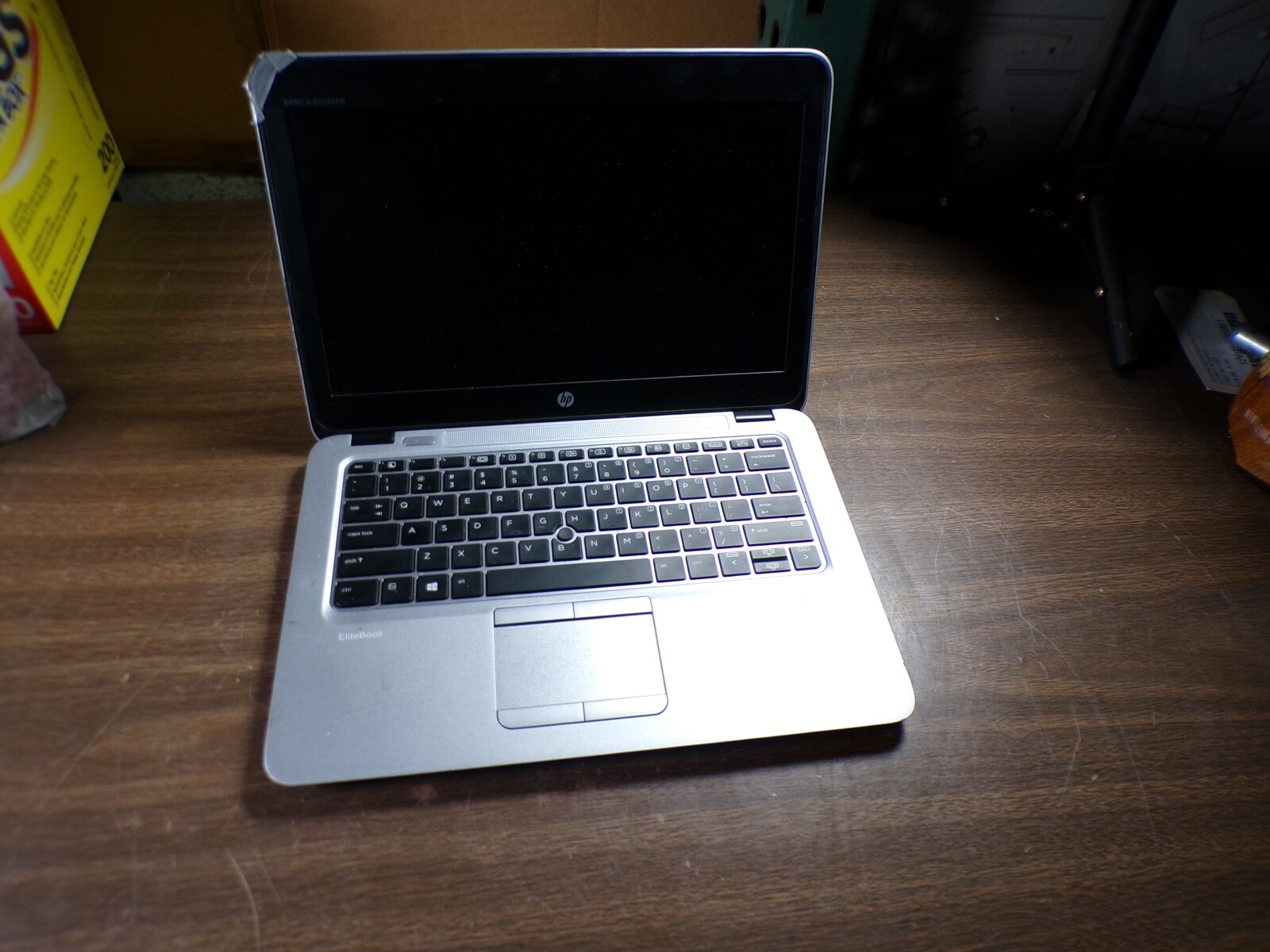 HP ELITEBOOK 820 G4 INTEL CORE i5-7300U 2.60GHZ 16GB RAM **BIOS L0CKED