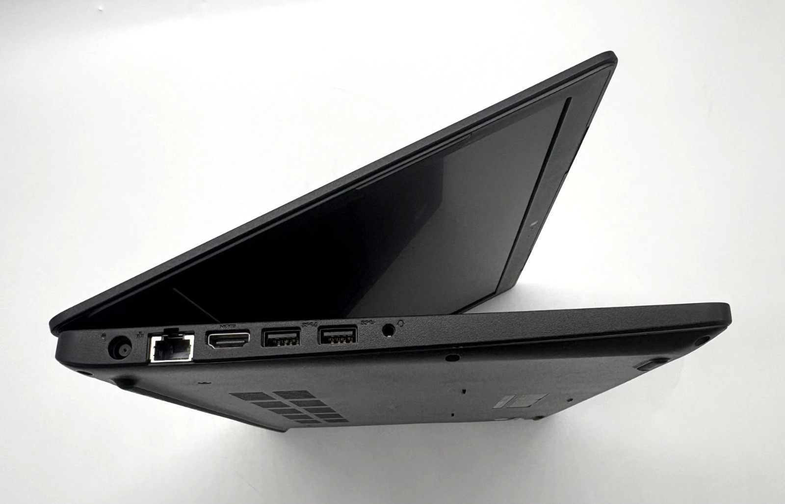 Dell Latitude 3480 Laptop Windows 10 Core i3 7100u 2.4Ghz 8GB 256GB SSD Webcam