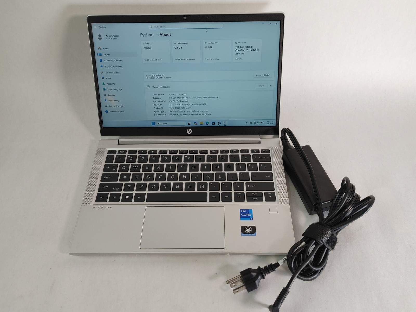 HP ProBook 430 G8 Core i7-1165G7 2.80 GHz 16 GB DDR4 256 GB NVMe Windows 11 Pro