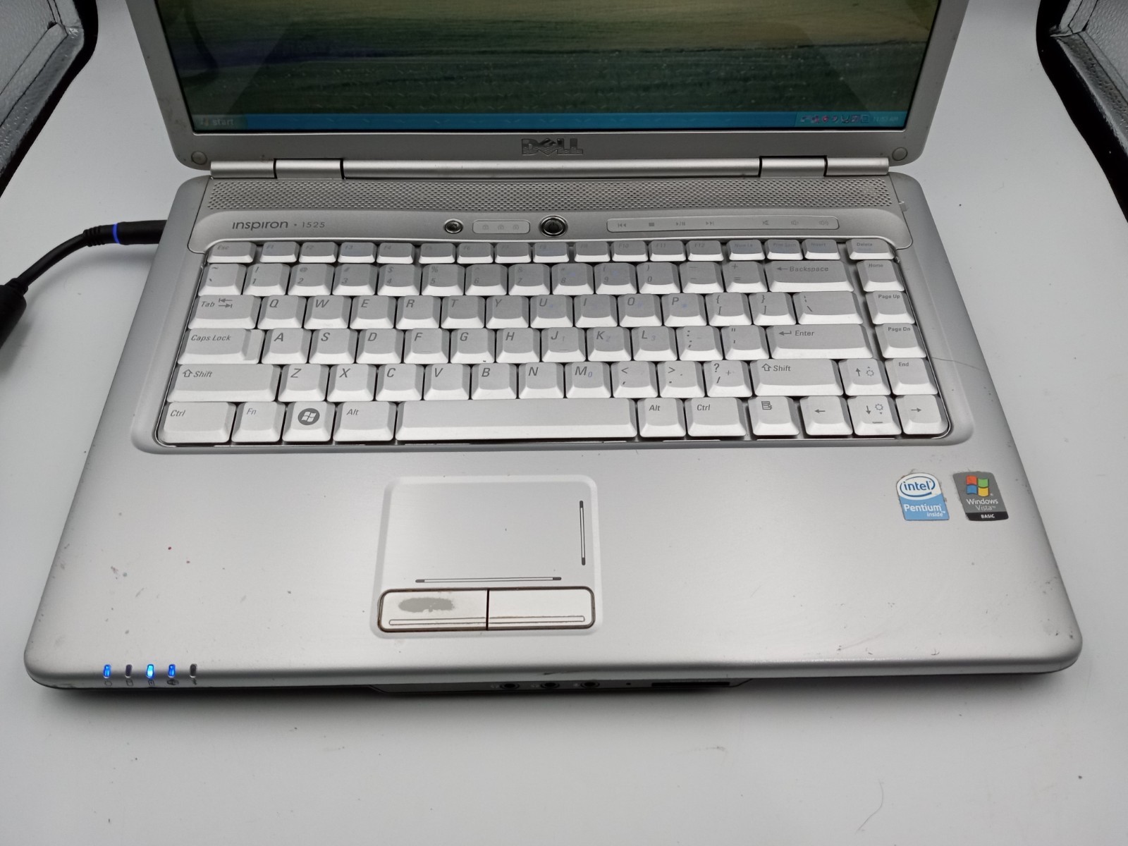 Dell Inspiron 1525 15″ Intel Pentium DC 2.0GHz 3GB RAM 128GB SSD Windows XP -RR