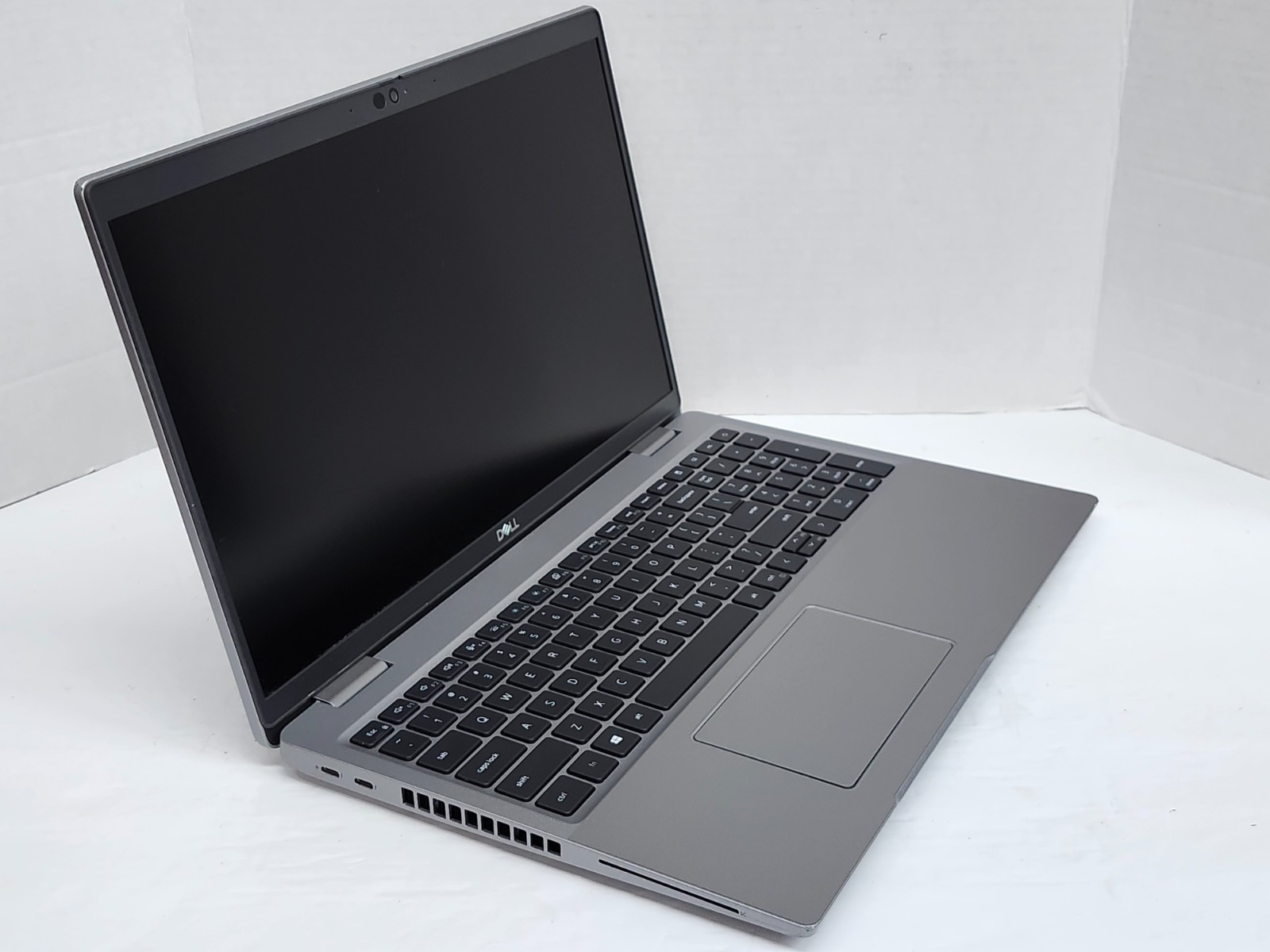 Dell Latitude 5520 Laptop – 11th Gen i5-1145G7 16GB 512GB Cam Backlit Touch Sp6