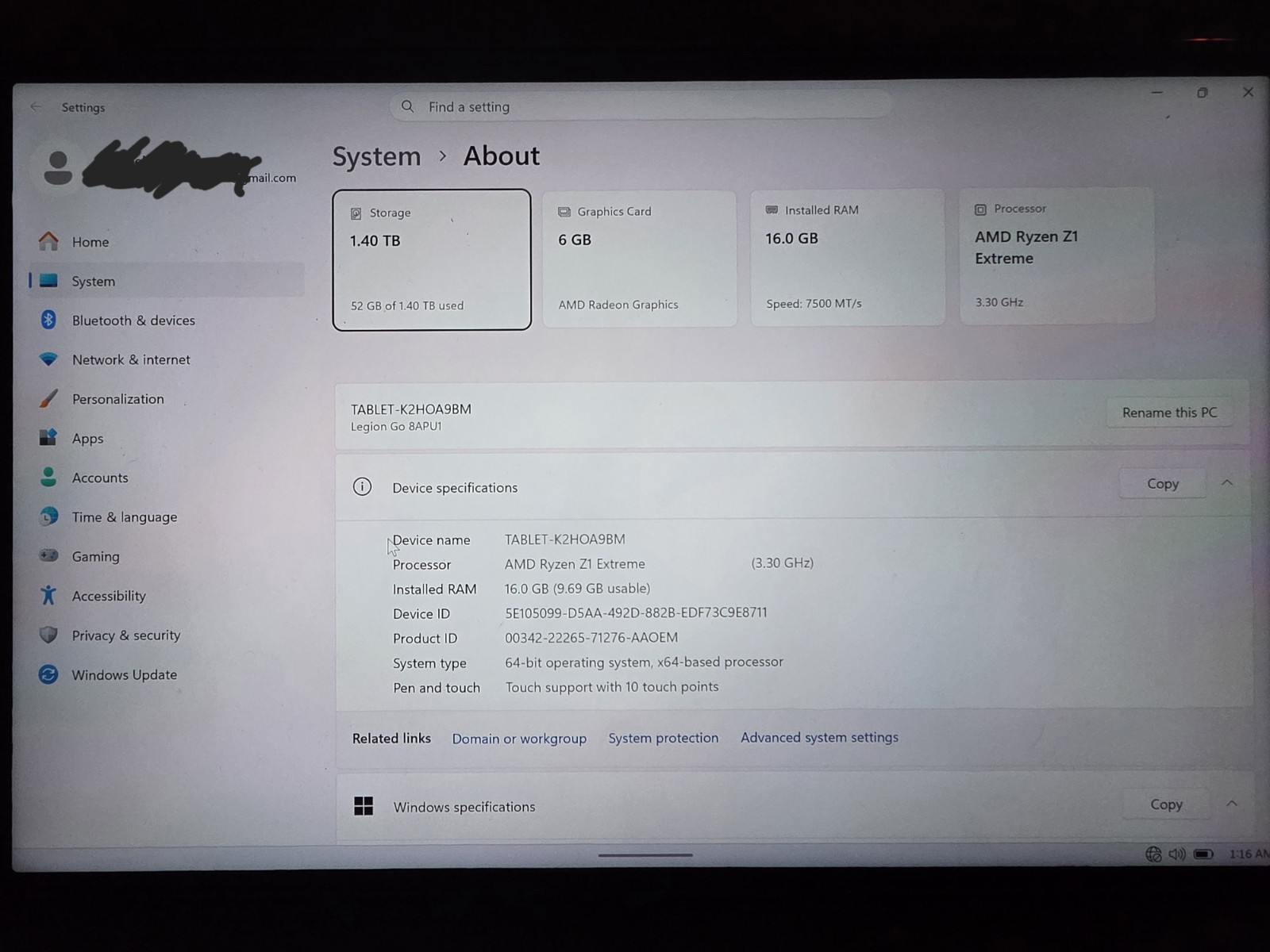 Lenovo Legion Go 8.8″ 144Hz AMD Z1 Extreme 512gb SSD 1Tb Micro SD Original Case