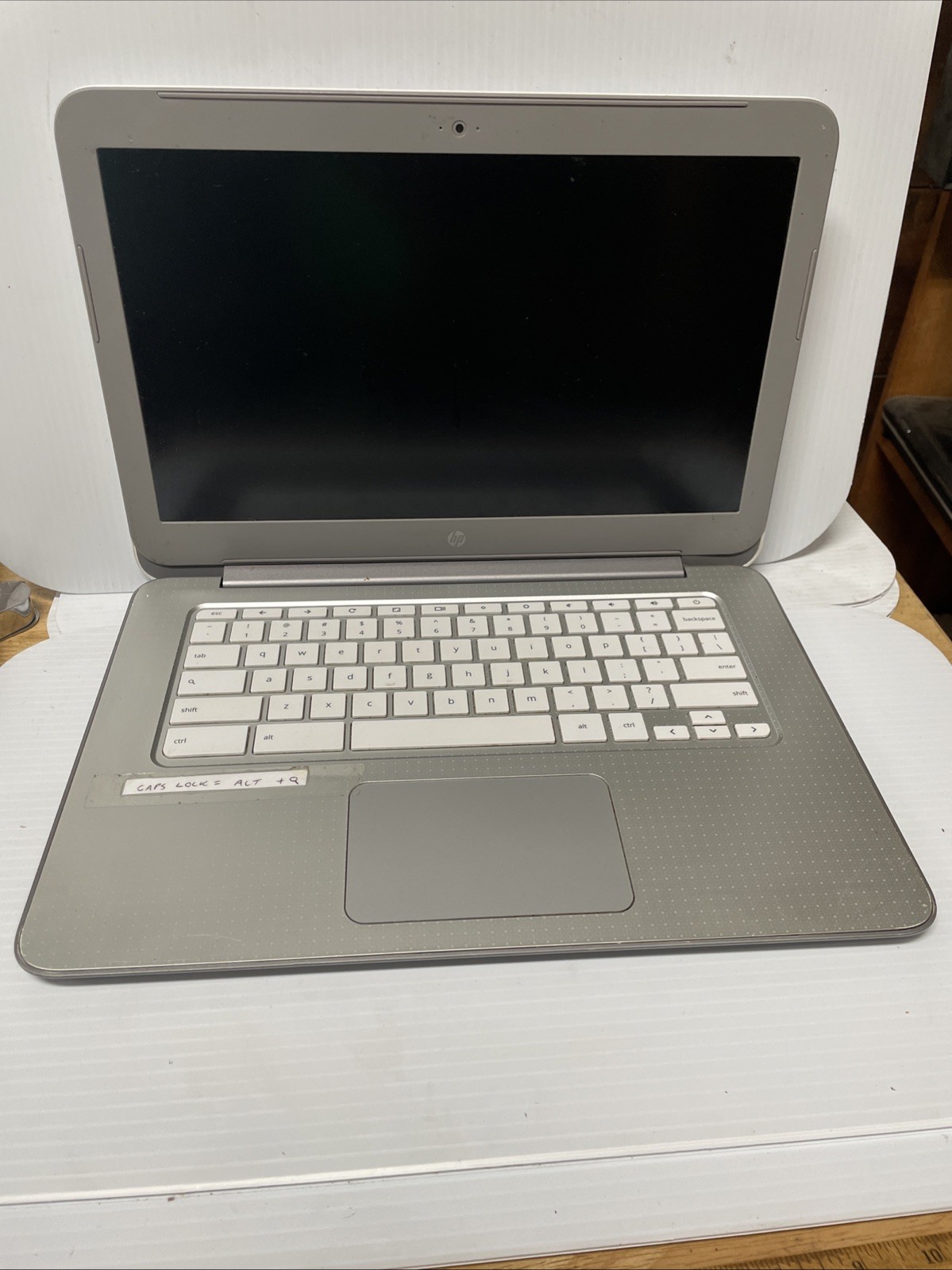 HP Chromebook 14-ak013dx White 14″ Intel NO POWER CORD UNTESTED FOR PARTS ONLY
