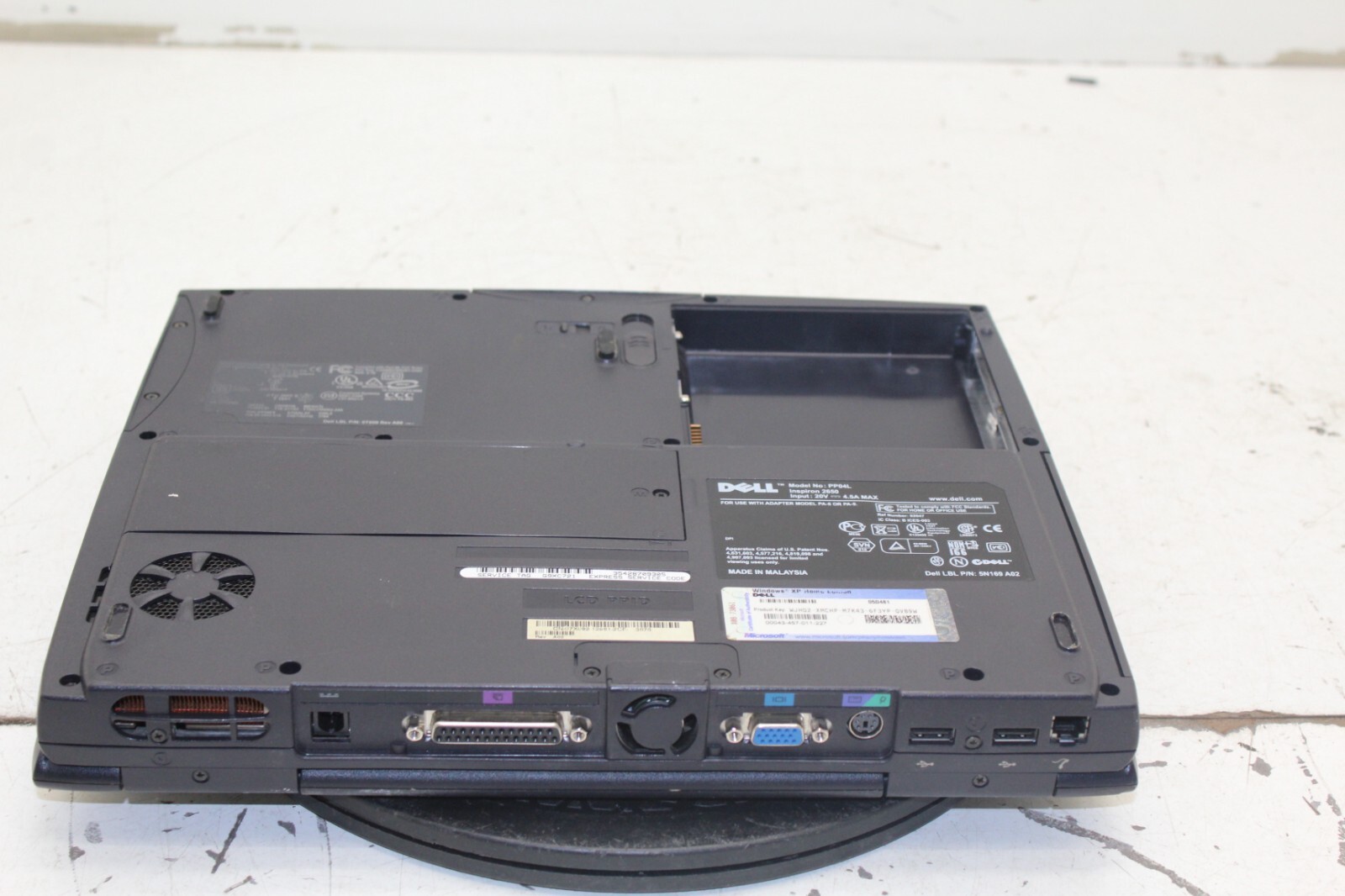 Dell Inspiron 2650 Laptop Intel Pentium 4 256MB Ram No HDD/ Battery