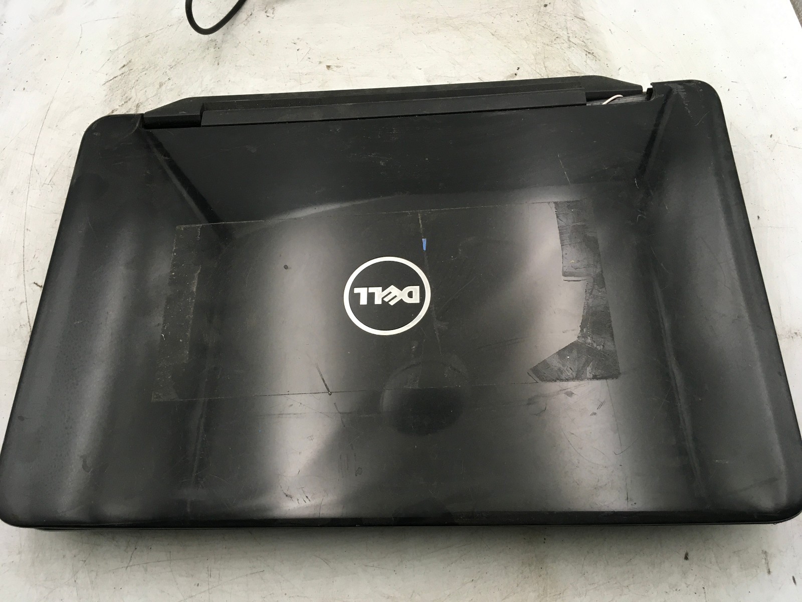 DELL INSPIRON N5040 – INTEL CORE I3 1ST GEN – NO RAM – FOR PARTS – READ DESC -BB