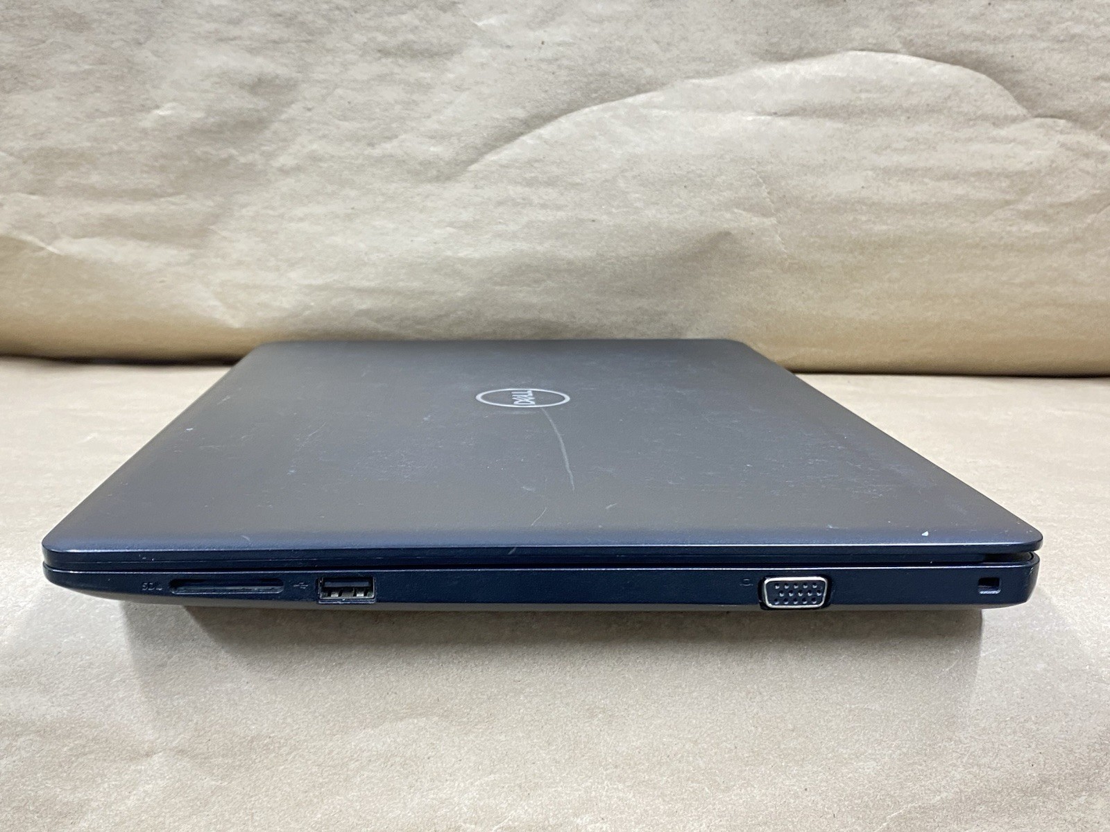 Dell Latitude 3490 – 14″ FHD i5-8250U – 4GB – 128GB SSD – Win 11 Pro BIOS LOCKED