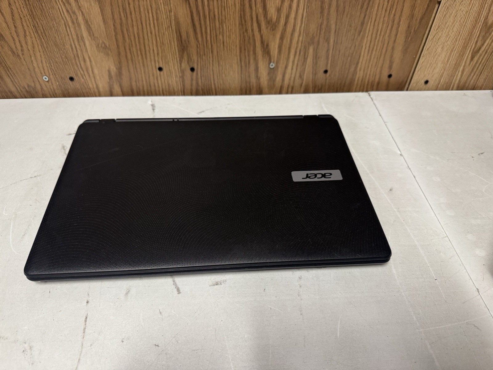Acer Aspire E15 ES1-512-C12D Celeron N2840 2GB/320GB – Dead Battery AS-IS