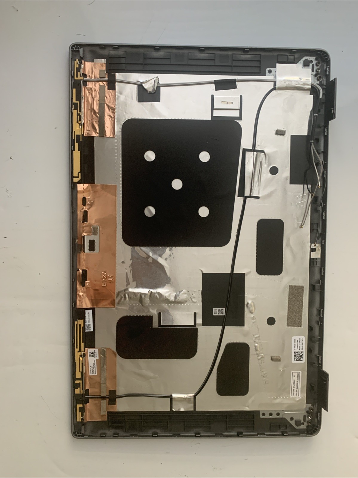 DELL COMPUTER P137G (P20019180) Cover Only