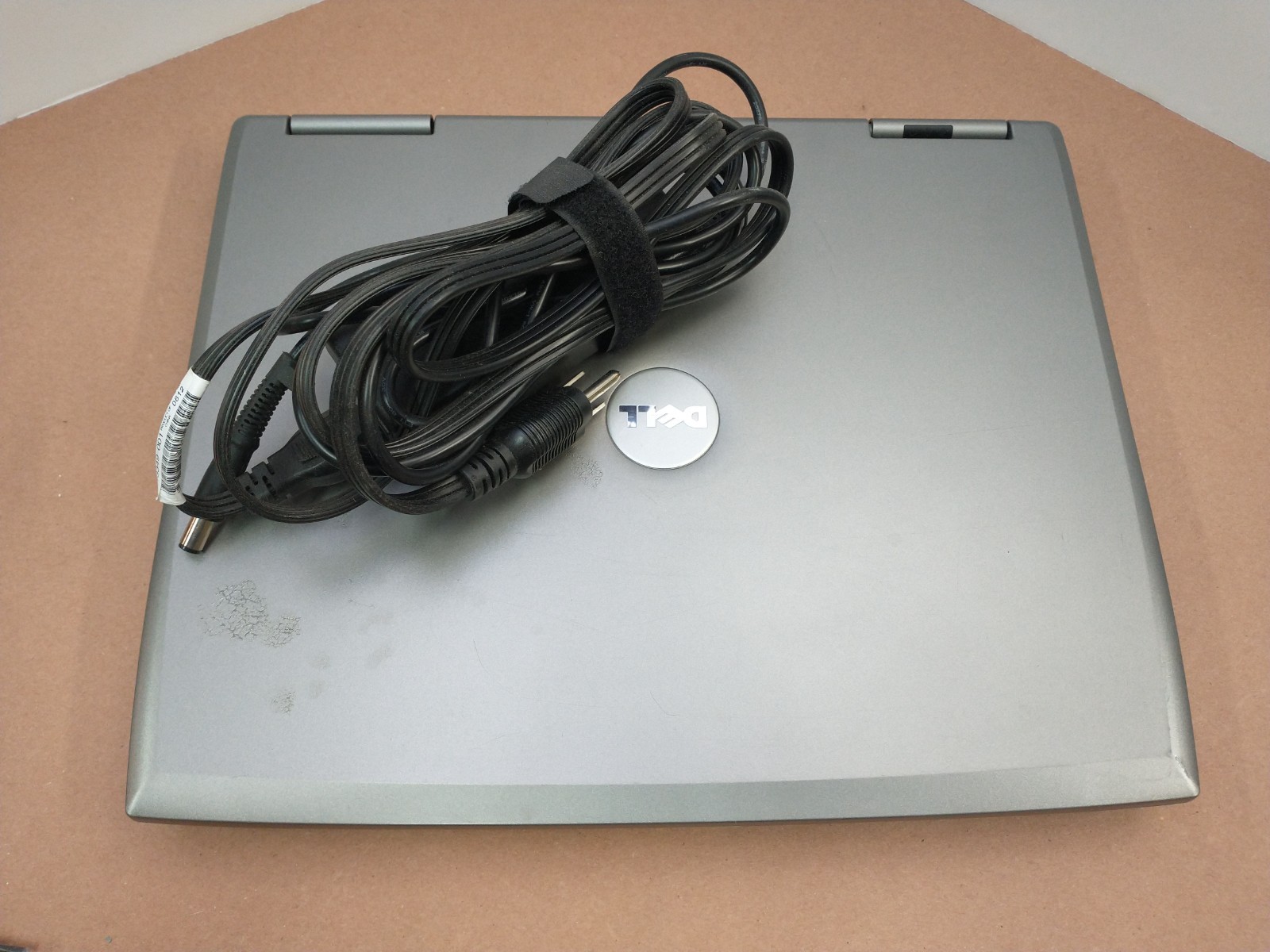 Dell 15″ XGA D510 Linux Pre-Installed AntiX / Parallel+Serial+Ethernet+WIFI+USB