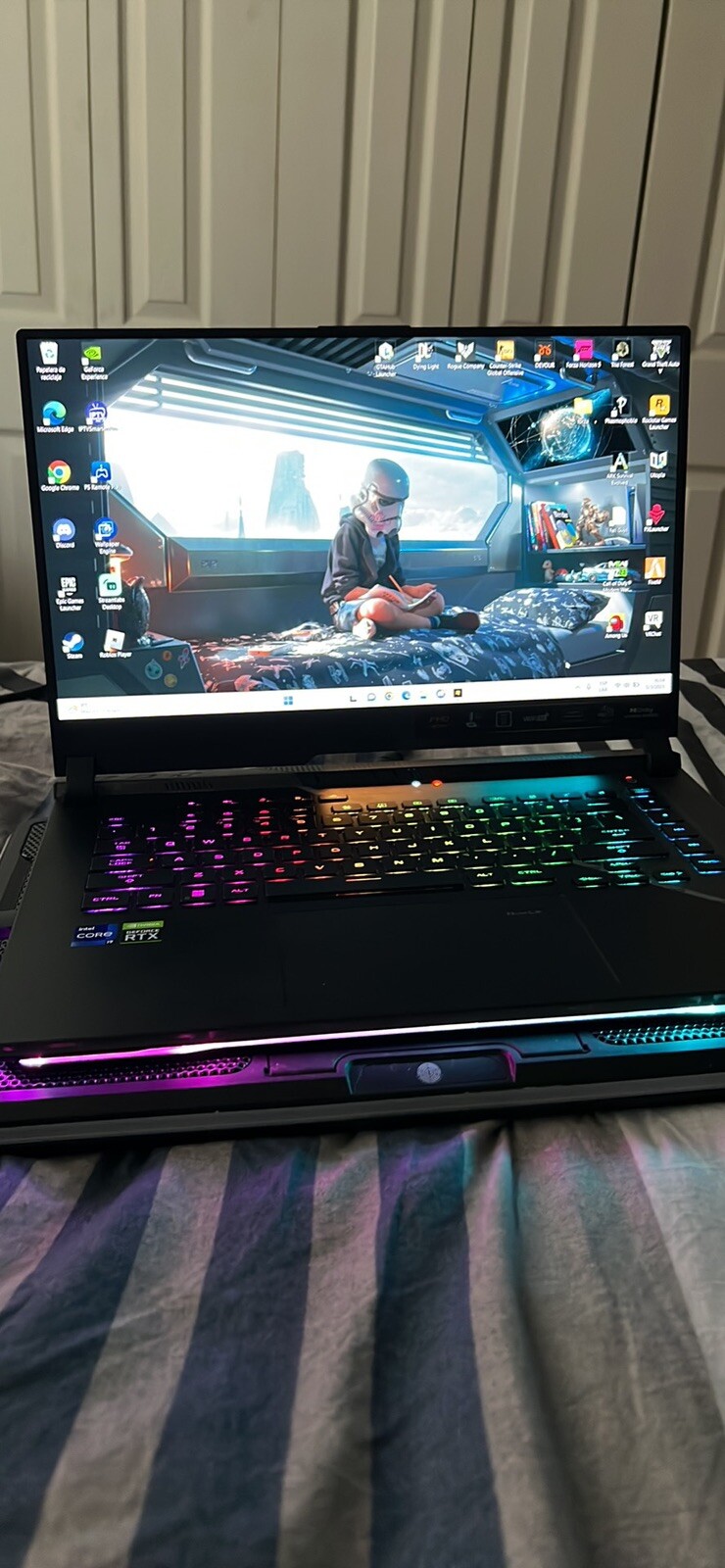 ASUS ROG Strix Scar 15 15.6″ (1TB SSD, Intel Core i9 12th Gen., 5.00 GHz, 16GB)