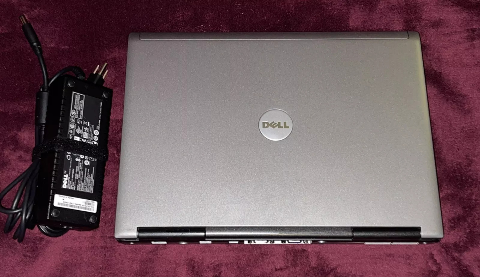 Complete Dell Latitude D830 15.4″/2.00GHz/4GB/500GB/NVIDIA GPU/DVDRW/WIFI/XP PRO