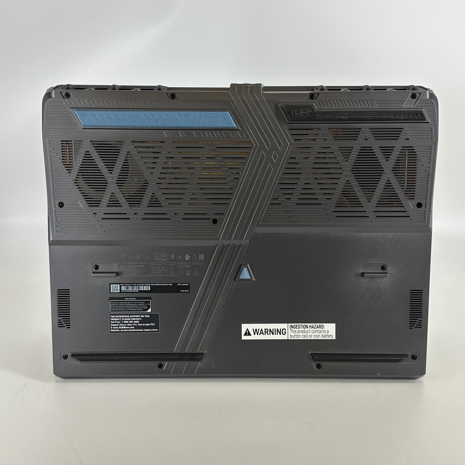MSI Vector 17 HX 240Hz QHD+ 2.2 GHz i9-14900HX 32GB 1TB SSD RTX 4070 Excellent