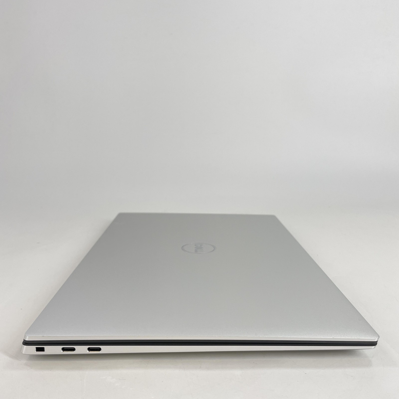 Dell XPS 15 9520 QHD+ TOUCH 2.5 GHz i9-12900HK 16GB 1TB SSD RTX 3050 Ti Good