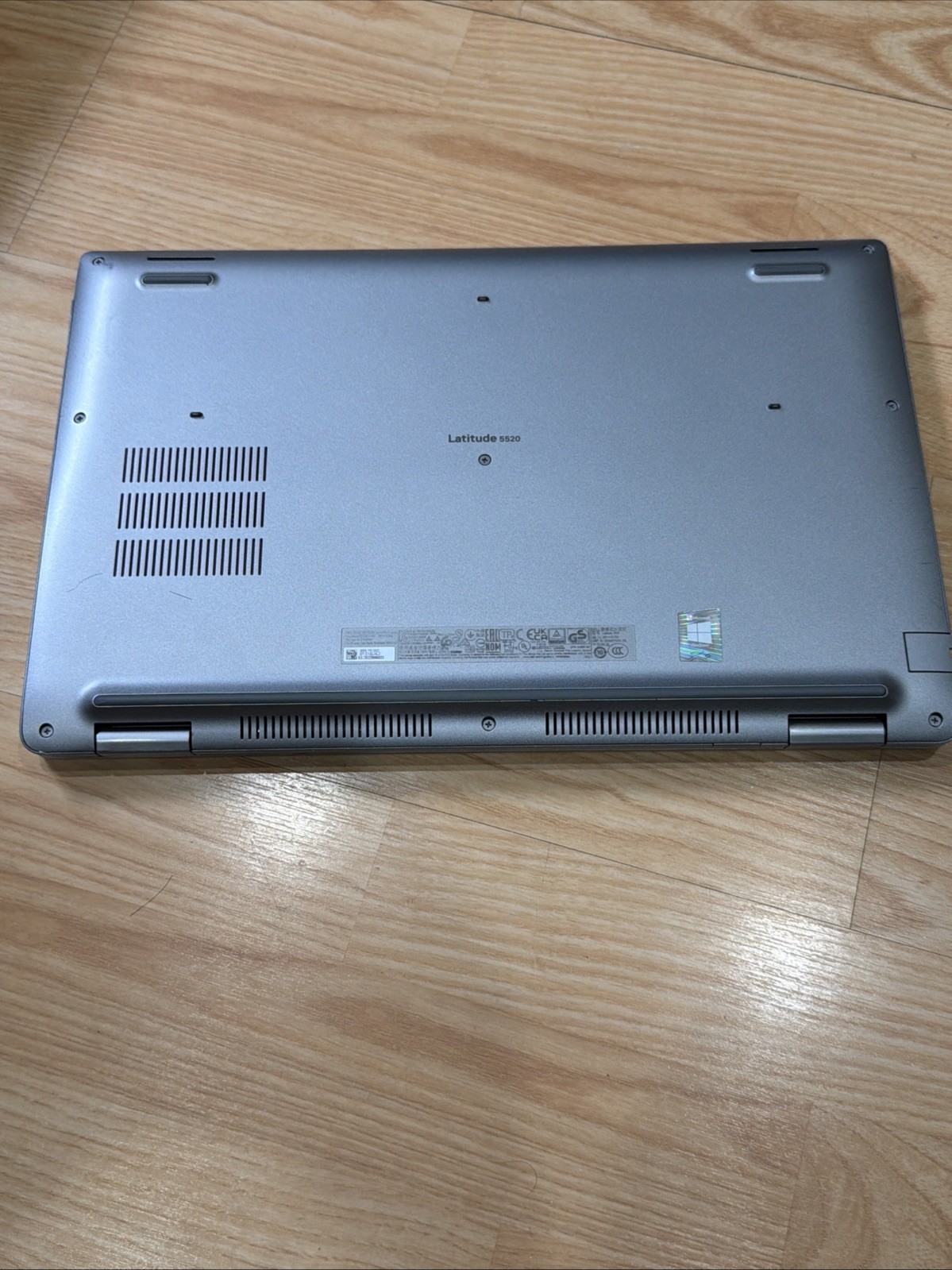 Dell Latitude 5520 15″ i5-1145G7@2.6GHz, 8GB RAM, 256GB M2, Win 11 Pro