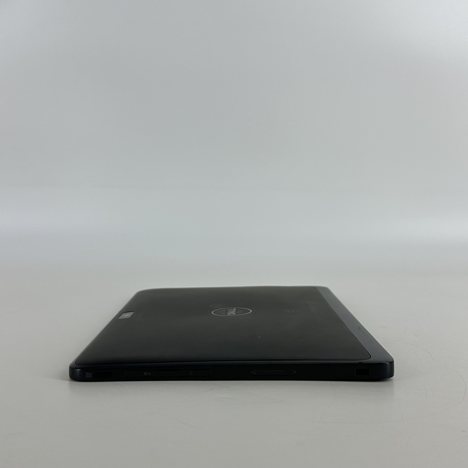 Dell Venue 10 Pro 5056 FHD+ TOUCH Atom x5-Z8500 1.4GHz 4GB 128GB SSD – READ