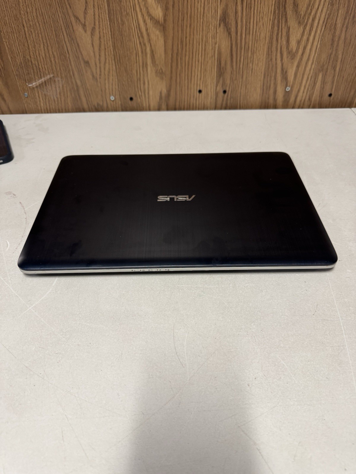 ASUS K501L i5-5200U 8GB GTX 950M | Blue Screen | Bad HDD | For Parts