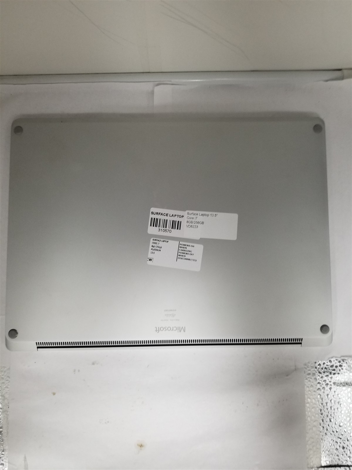 Microsoft Surface Laptop Core i7 13.5″ 8GB/256GB Silver See Details VD6223