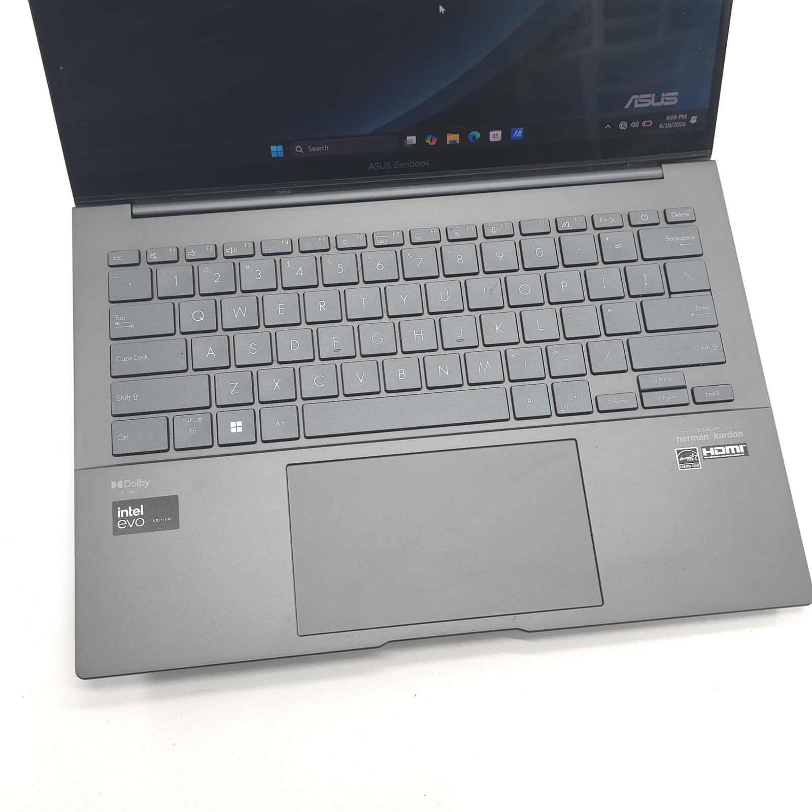 ASUS Zenbook Q415M 14″ OLED Touch Core Ultra 5 125H 512GB SSD 8GB RAM, Dented