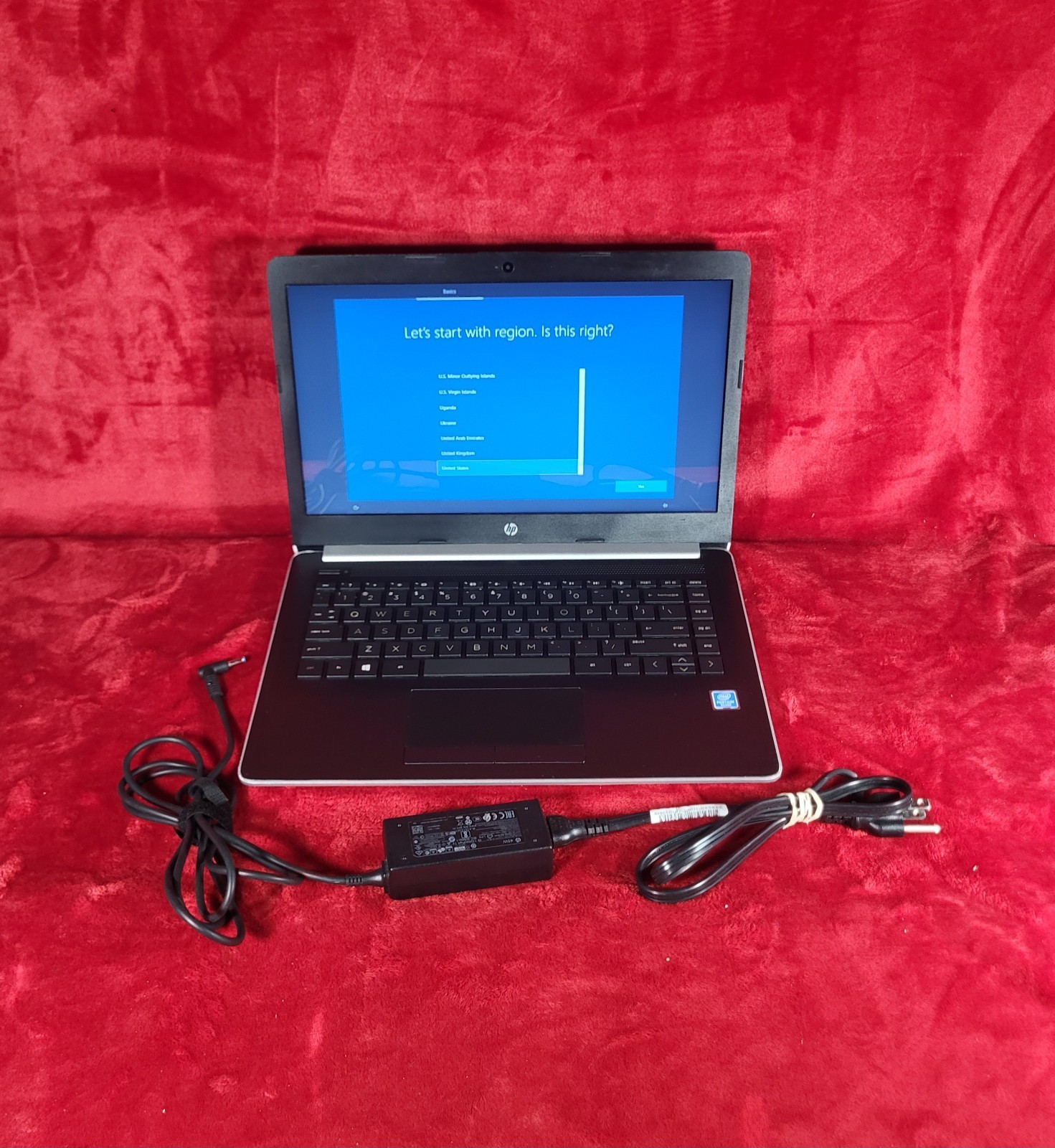 HP 14-ck0061st Pentium Silver N5000 @ 1.1GHz 8GB RAM 1TB HDD Win 10 Pro Laptop