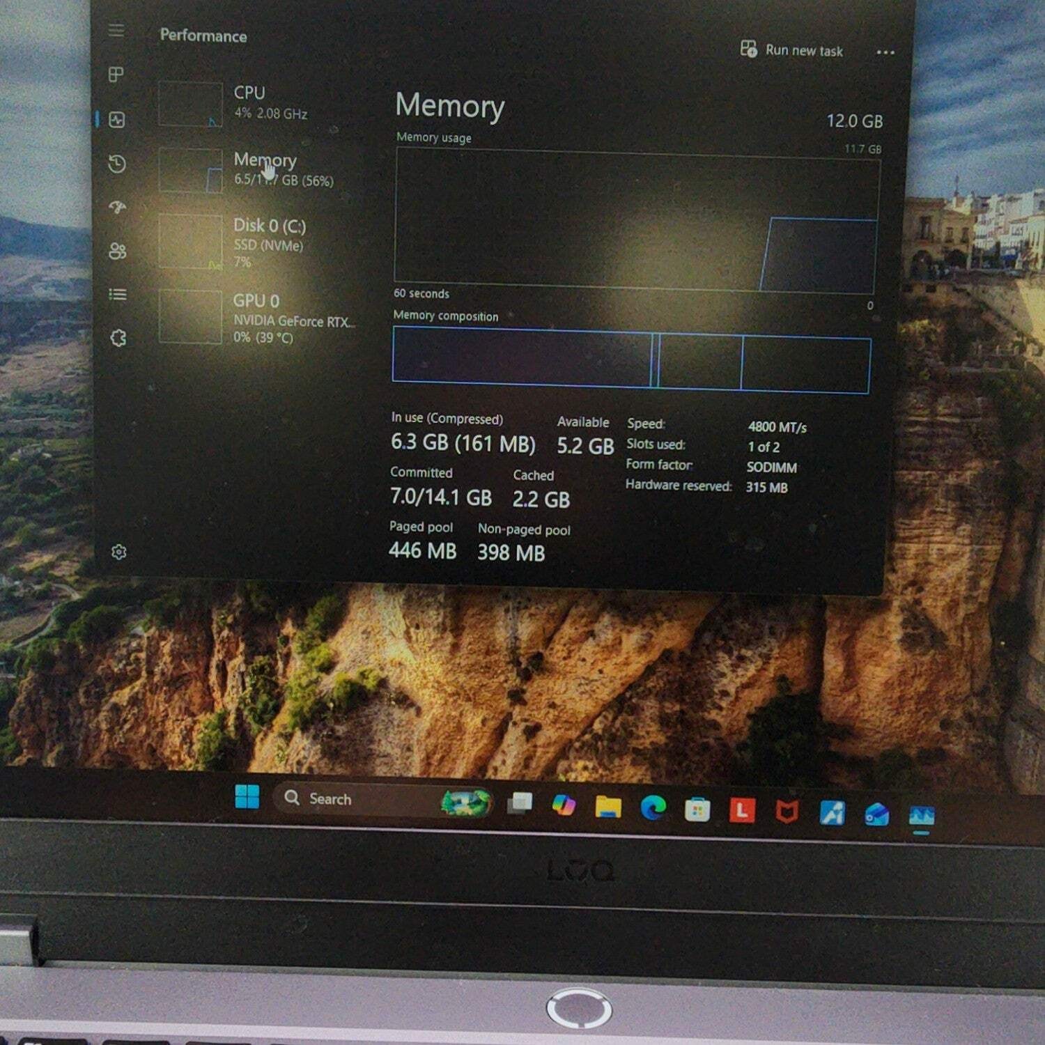 Lenovo LOQ 15 15.6″ Ryzen 5 7235HS 3.2GHz 12GB RAM 512GB SSD GeForce RTX 3050