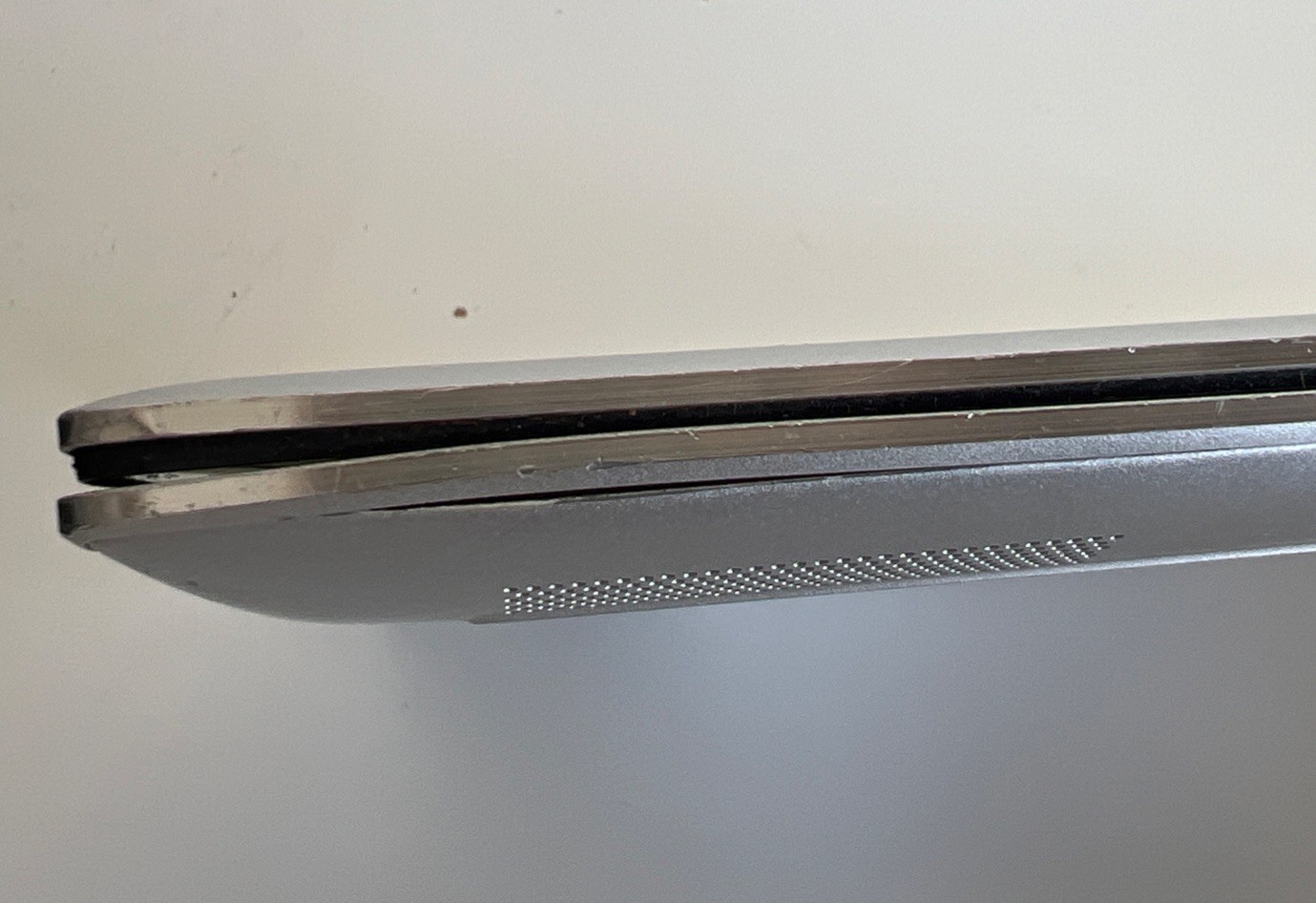 HP Elitebook X360 1040 G6 Core I5-8365U 1.6GHz 16GB RAM 512GB NO OS*** DENTS